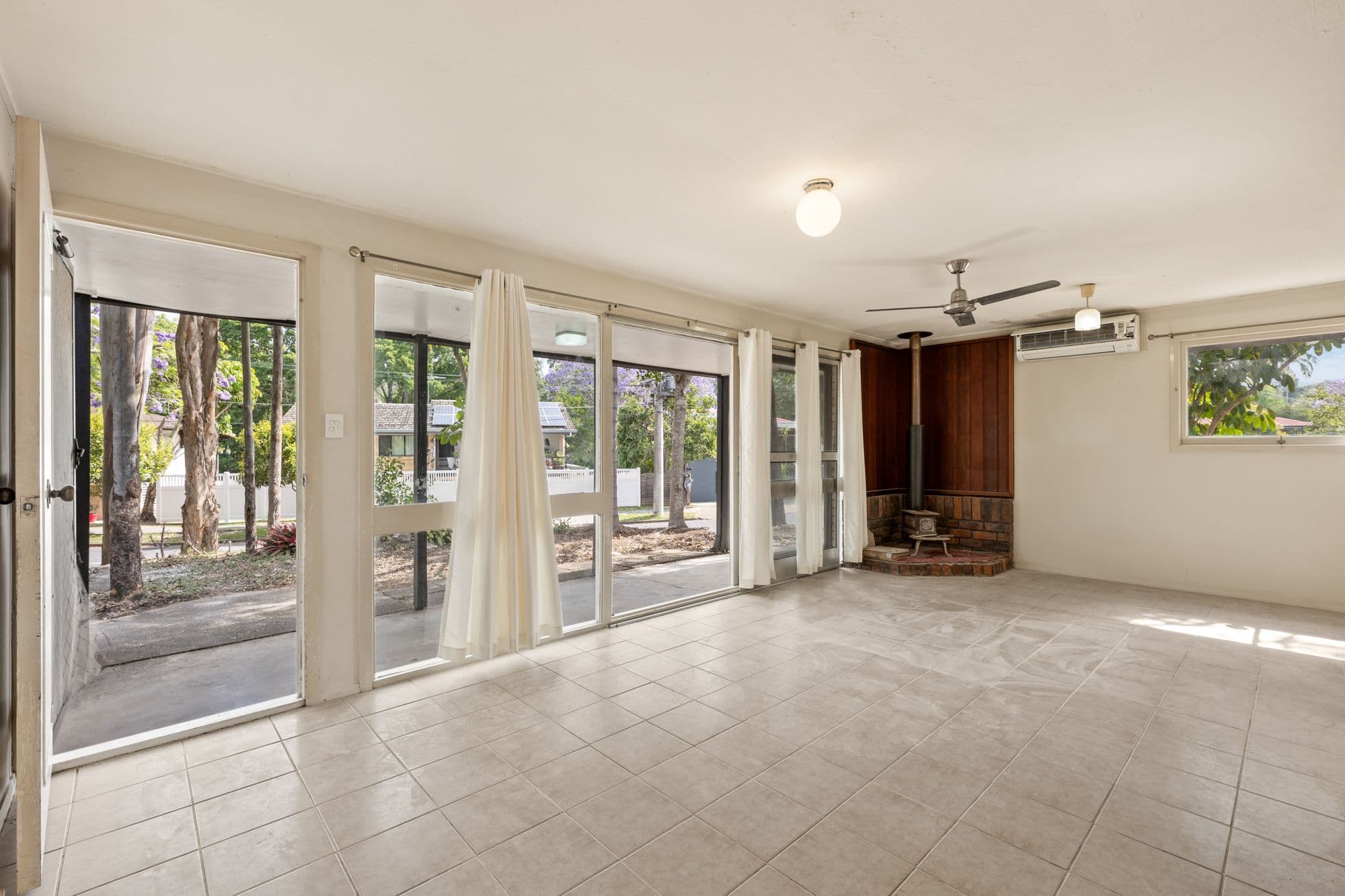 50 Aberfoyle Street, Kenmore QLD 4069, Kenmore - Thumbnail 4