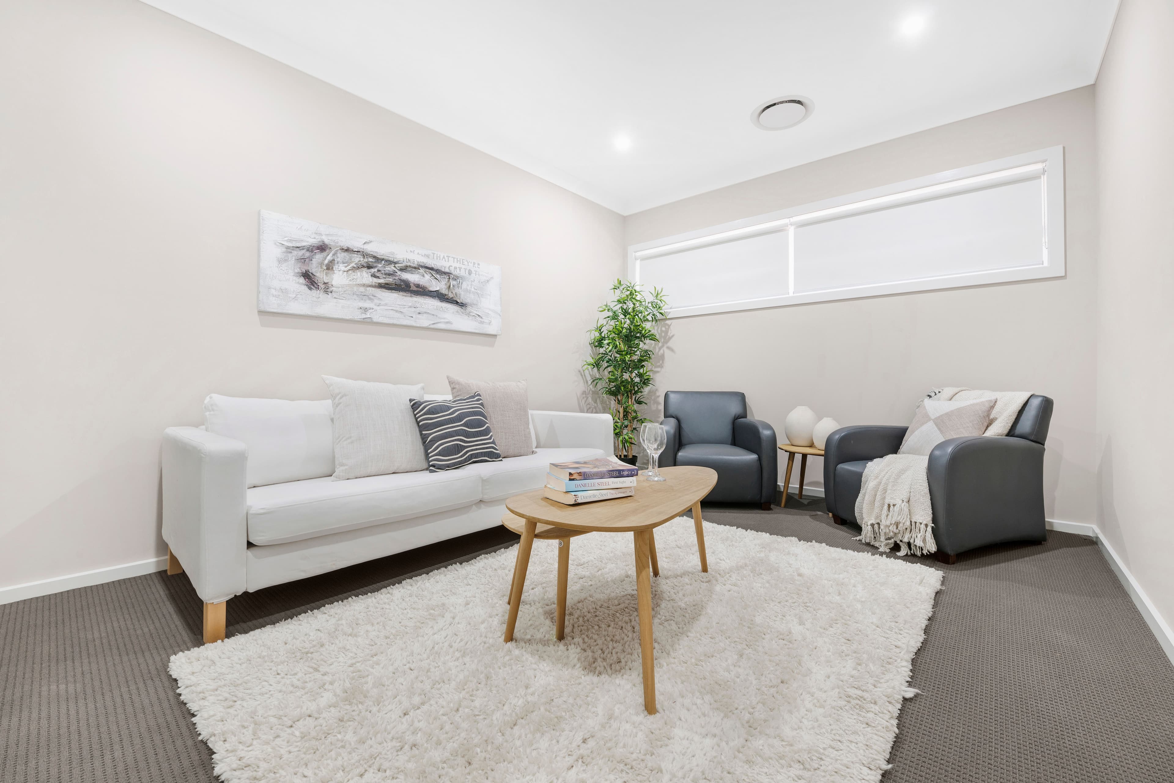 5 Nangar Crescent, KELLYVILLE NSW 2155, Kellyville - Thumbnail 2