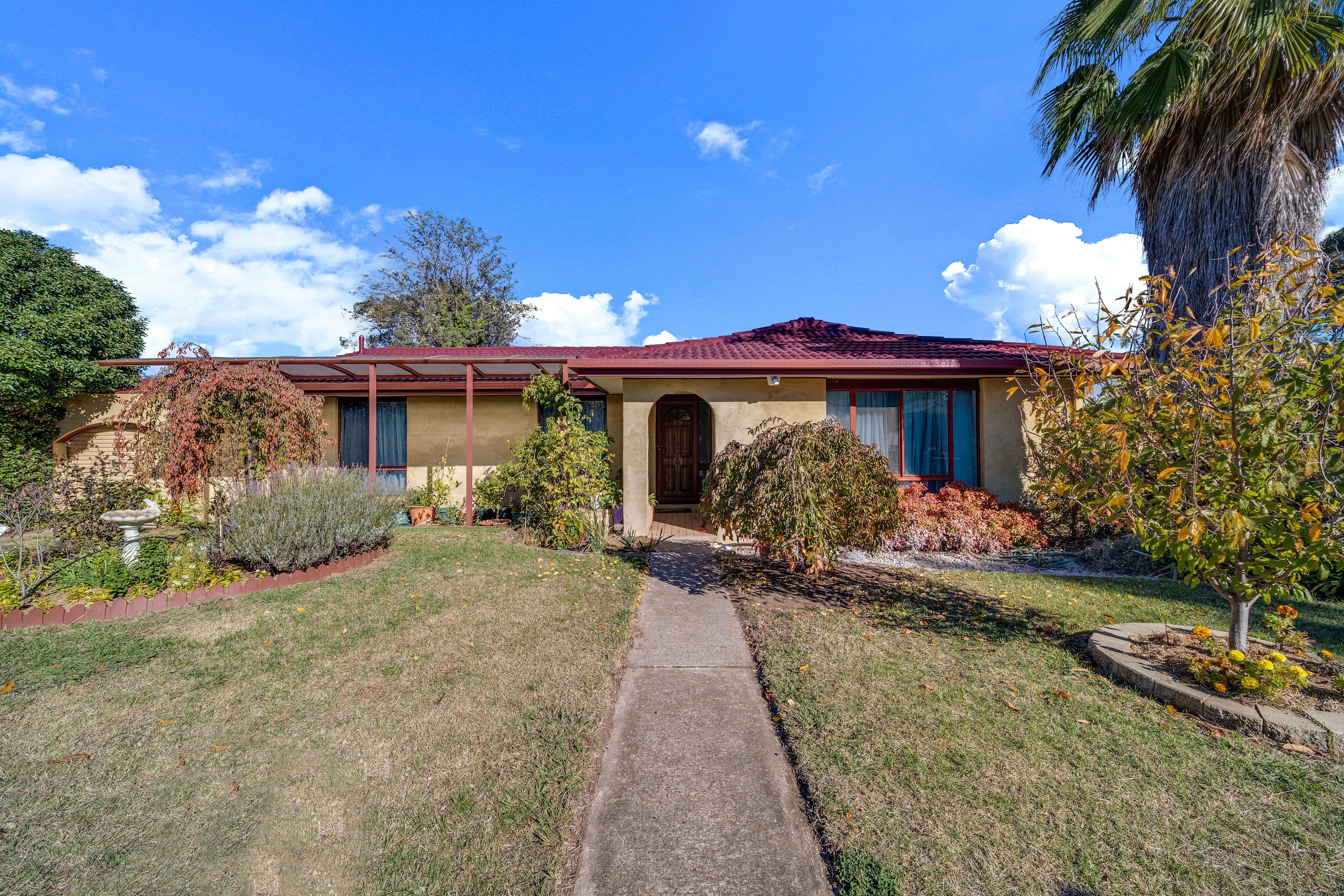 71 McWhae Circuit, Wanniassa ACT 2903, Wanniassa - Image 1
