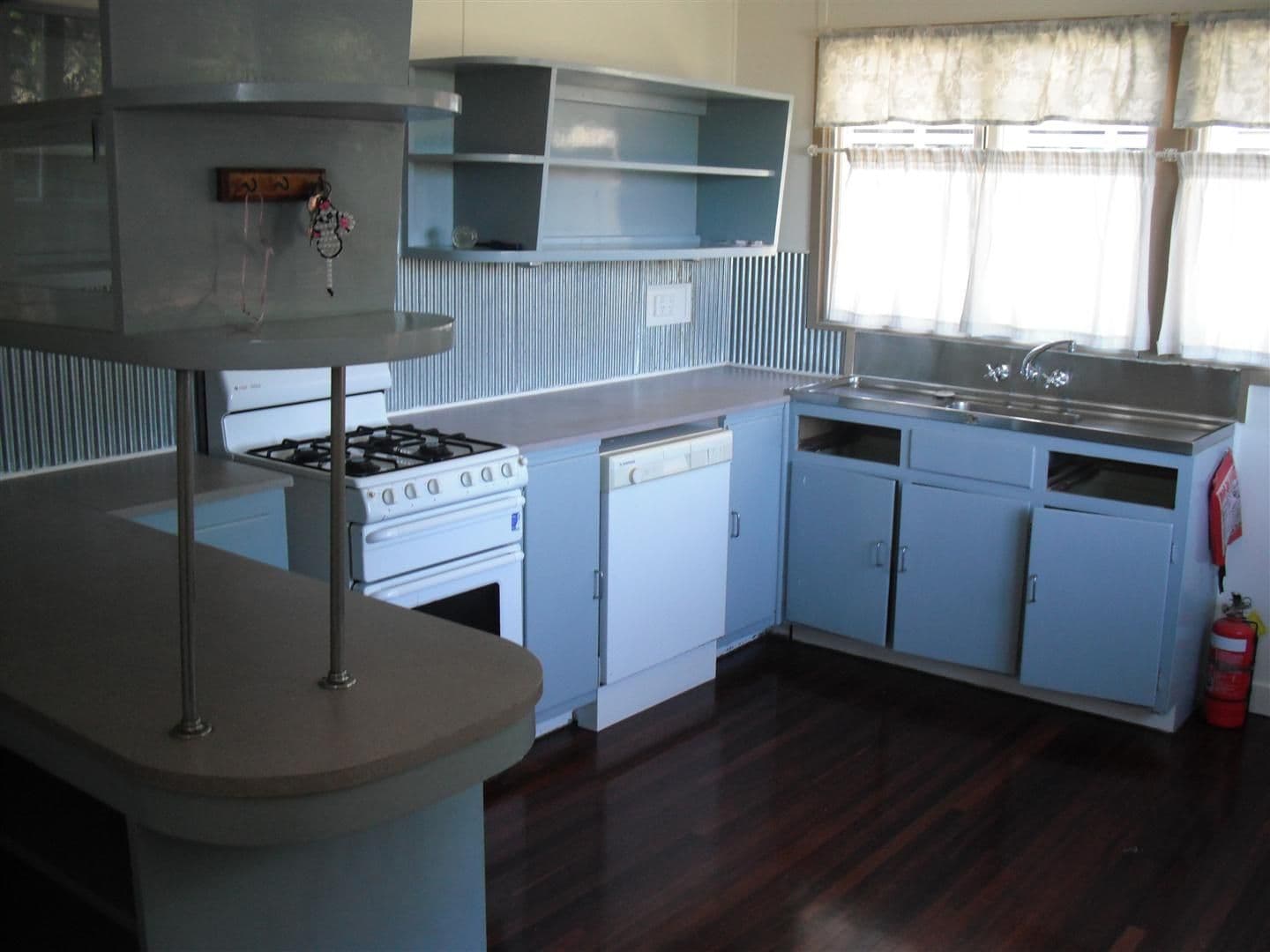 11 Gardner Street, THE RANGE QLD 4700, The Range - Thumbnail 6
