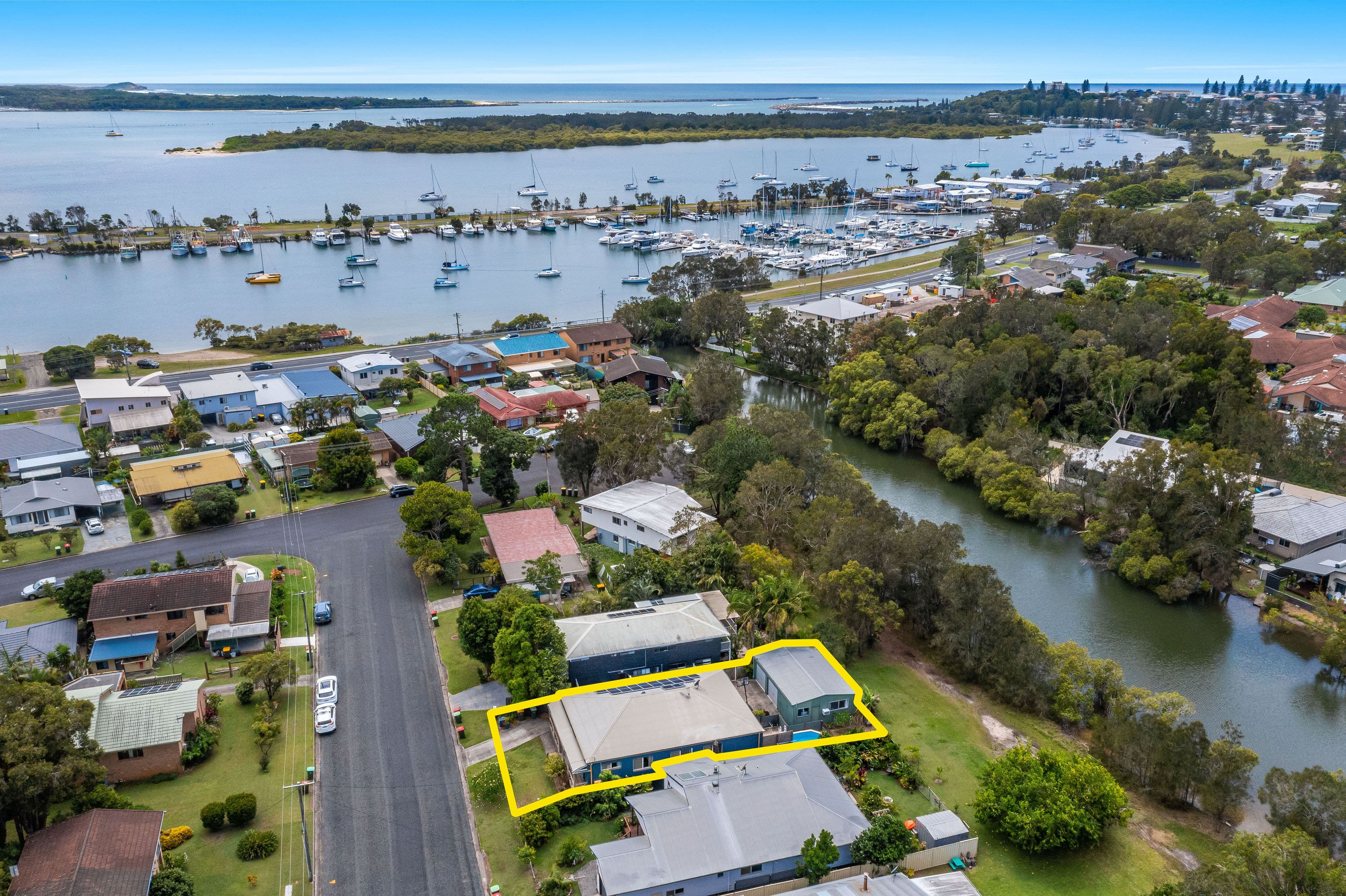 6 Endeavour Street, Yamba NSW 2464, Yamba - Image 1