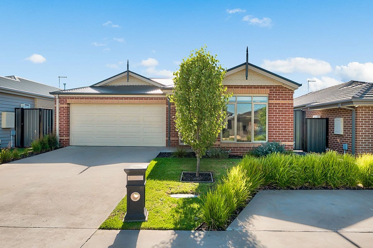 6 Naso Place, Clyde North VIC 3978, Clyde North - Image 1