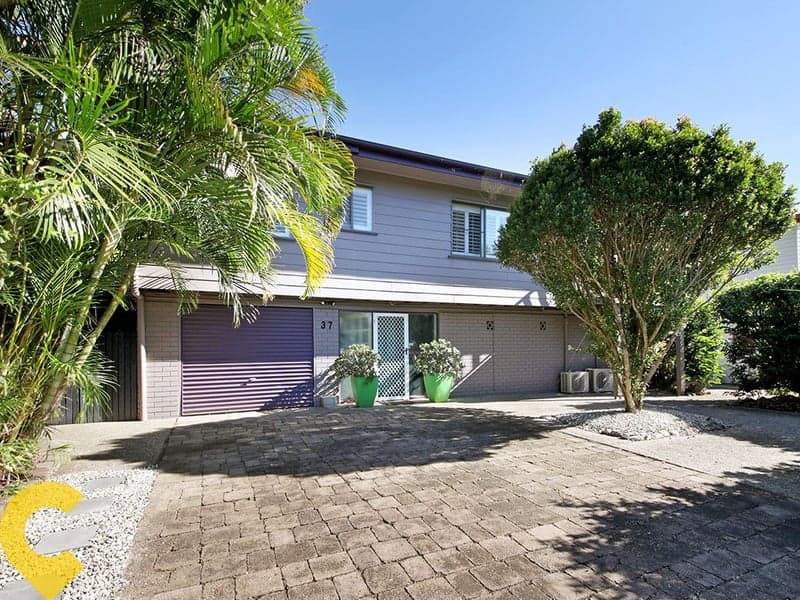 4/18 Barber Avenue, Eastlakes - Thumbnail 2