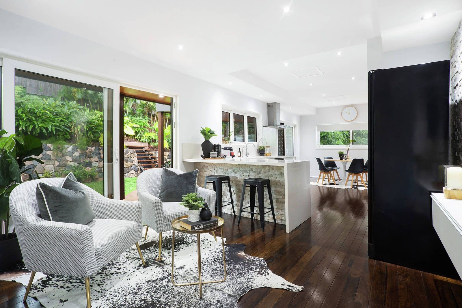 31 Fairweather Street, Kenmore QLD 4069, Kenmore - Thumbnail 4