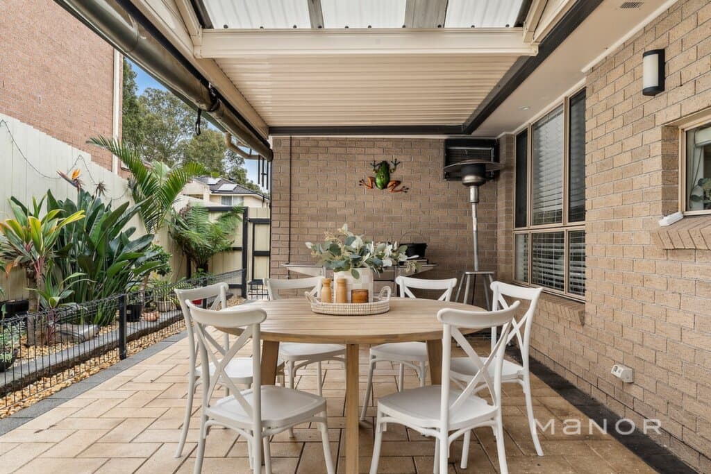 4 Clapham Street, Stanhope Gardens, NSW, Stanhope Gardens - Thumbnail 8