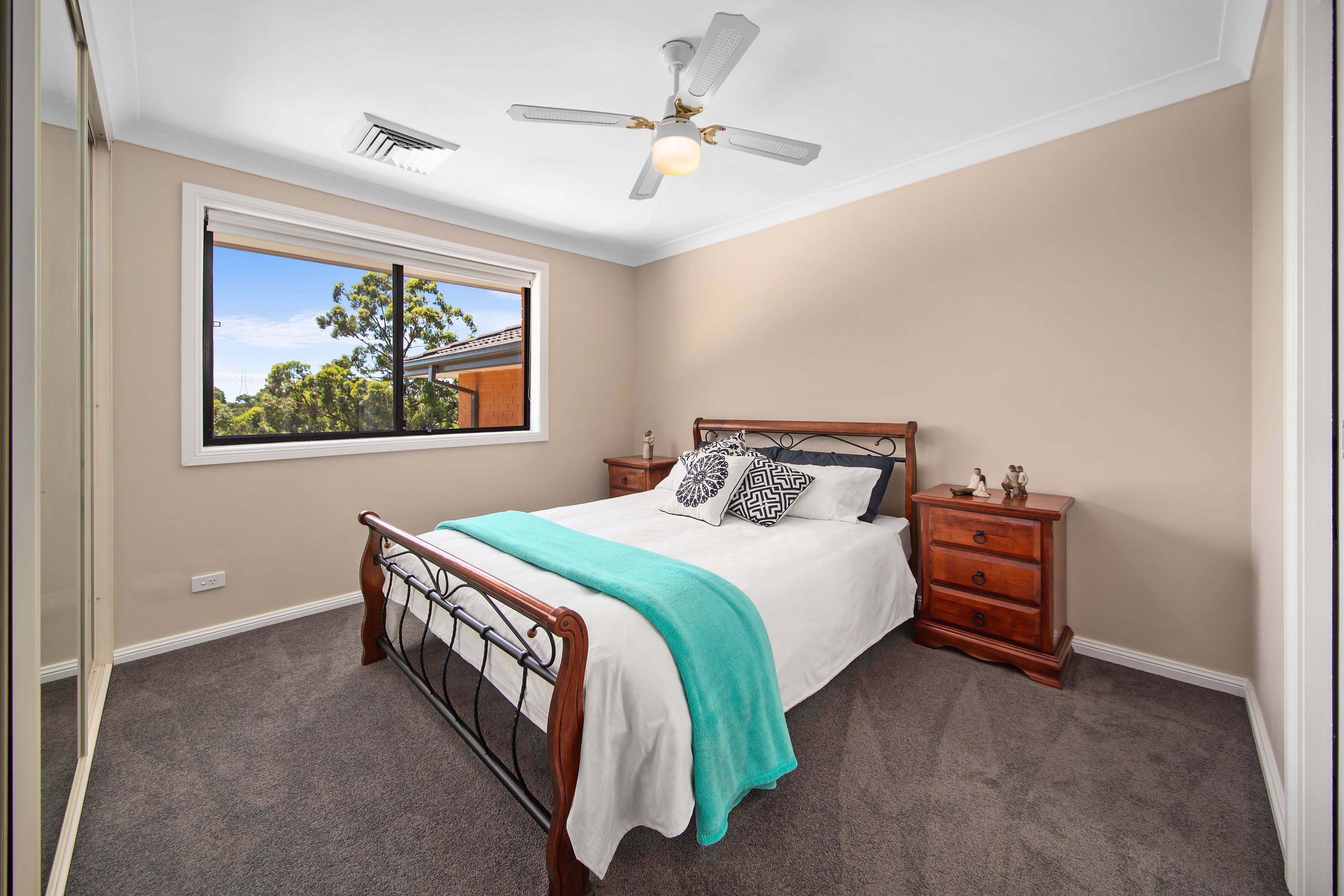 2a Bataan Close, Illawong NSW 2234, Illawong - Thumbnail 6