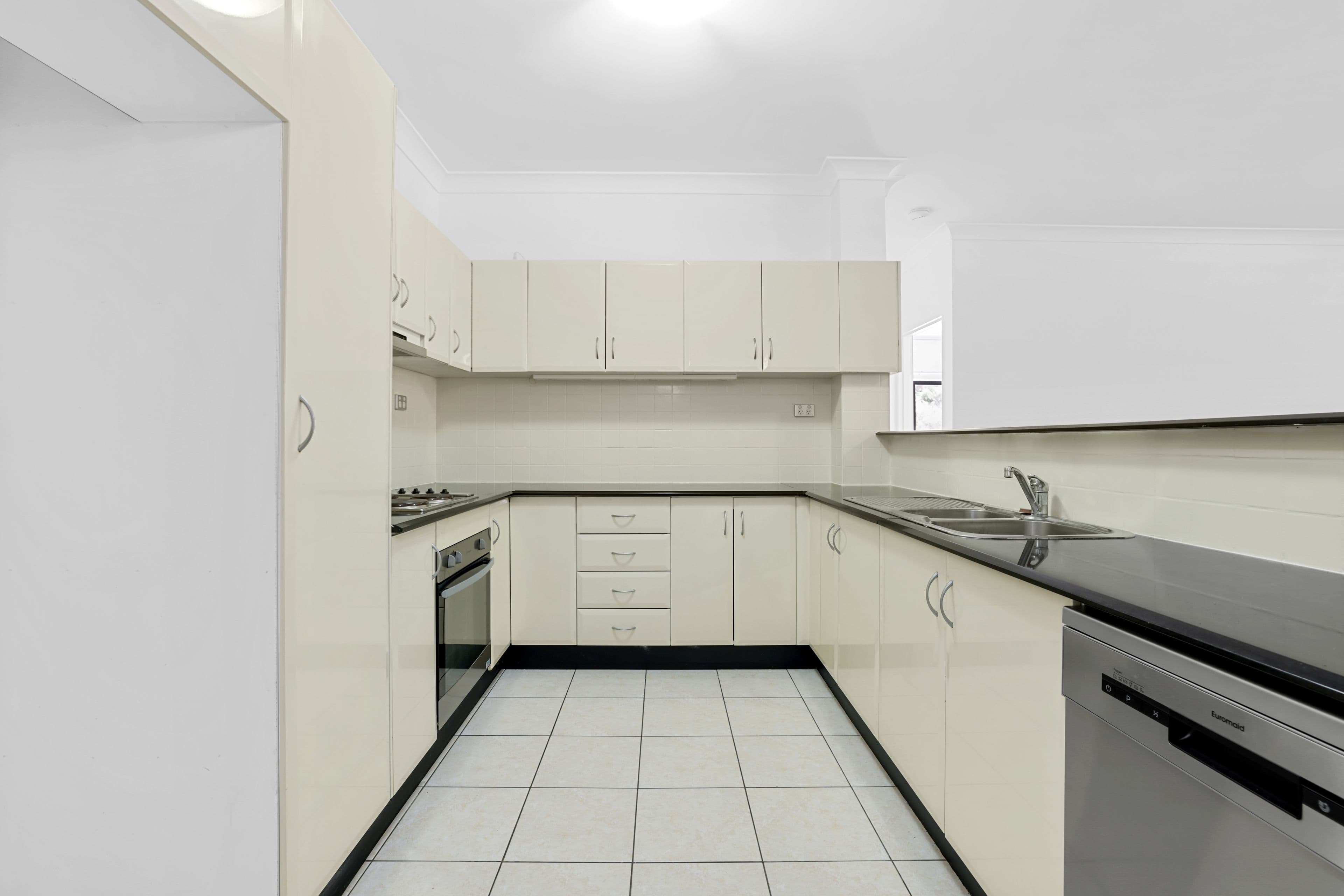 2-6 Shaftesbury Street, Carlton NSW 2218, Carlton - Thumbnail 2