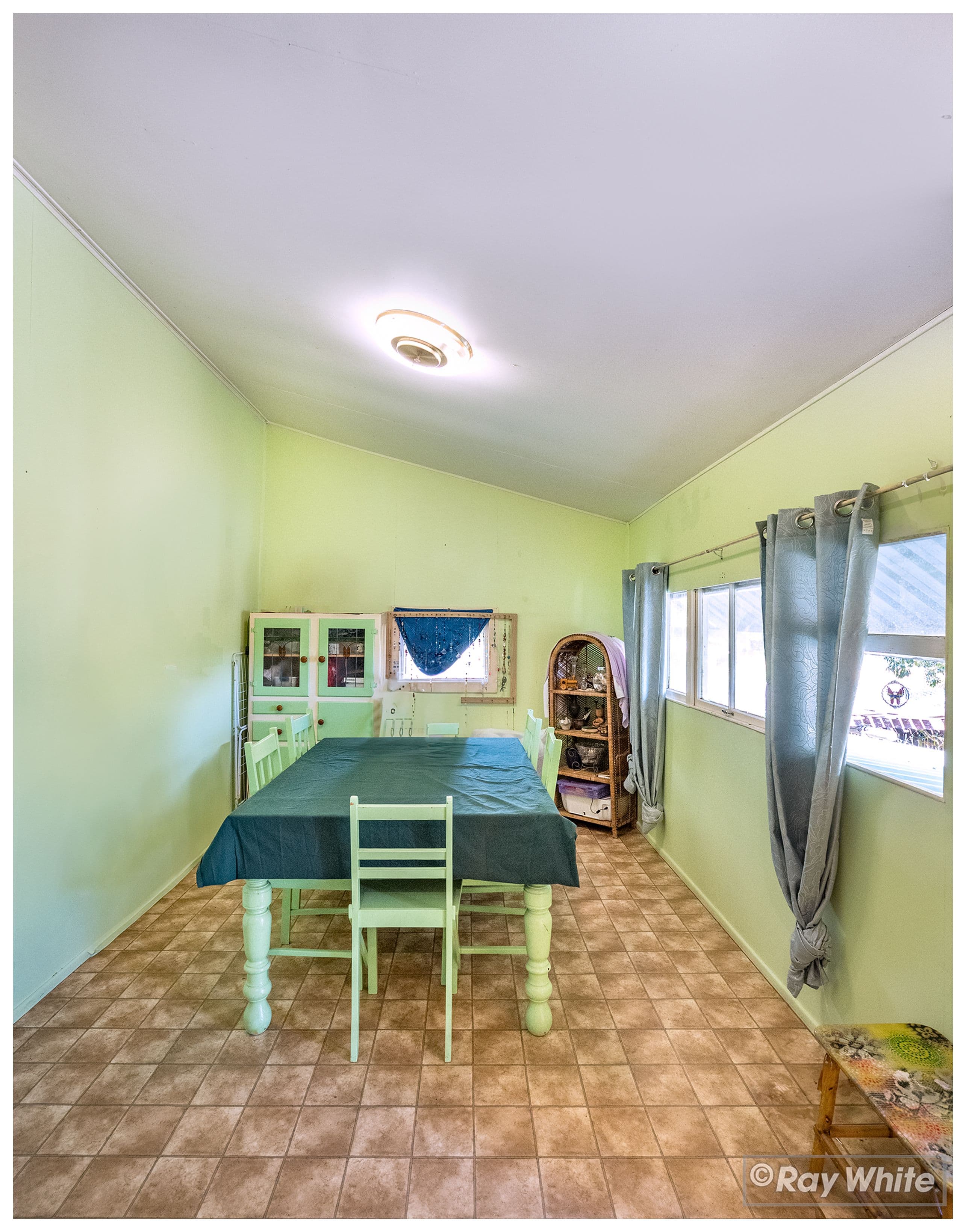 6 Hewitt Street, Emu Park QLD 4710, Emu Park - Thumbnail 4