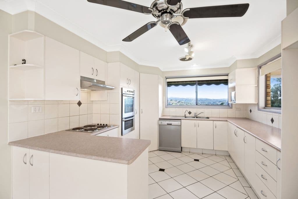 67 Cominan Avenue, Banora Point - Thumbnail 3
