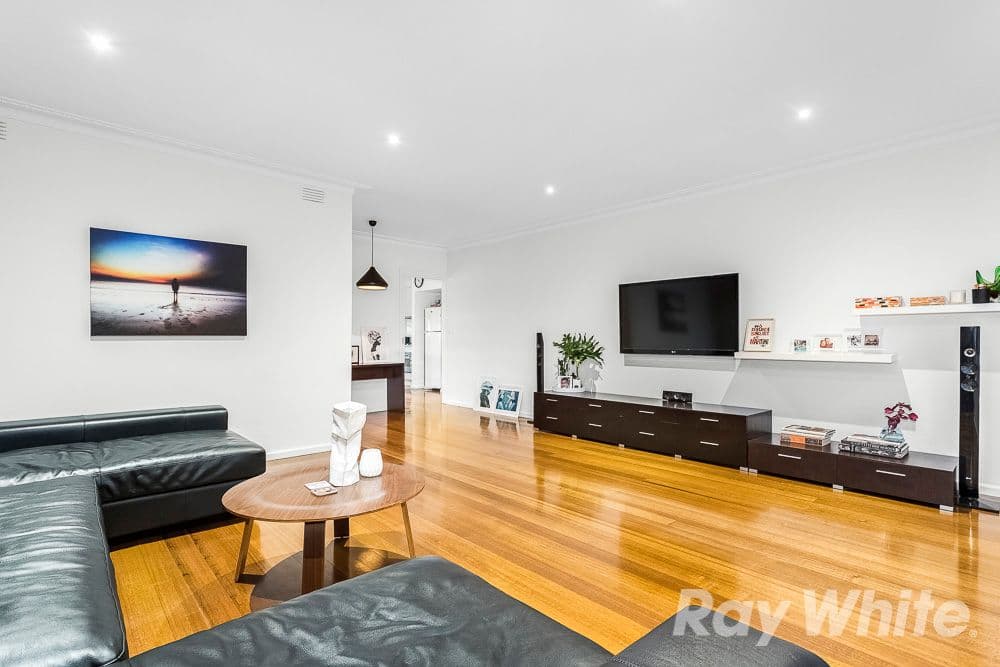 33 Shaftsbury Drive, Mulgrave VIC 3170, Mulgrave - Thumbnail 3