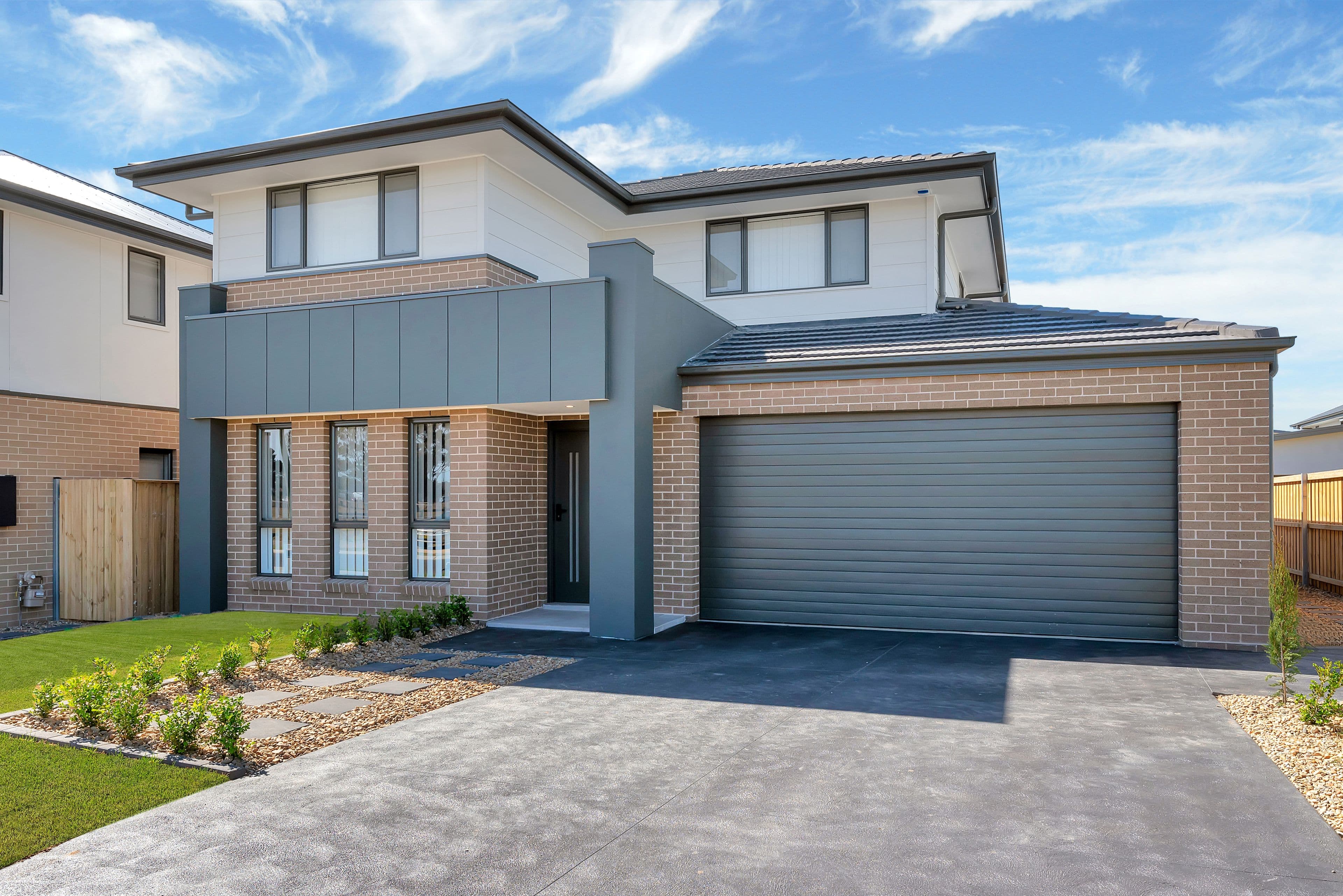 28 Bywaters Drive, Catherine Field - Image 1