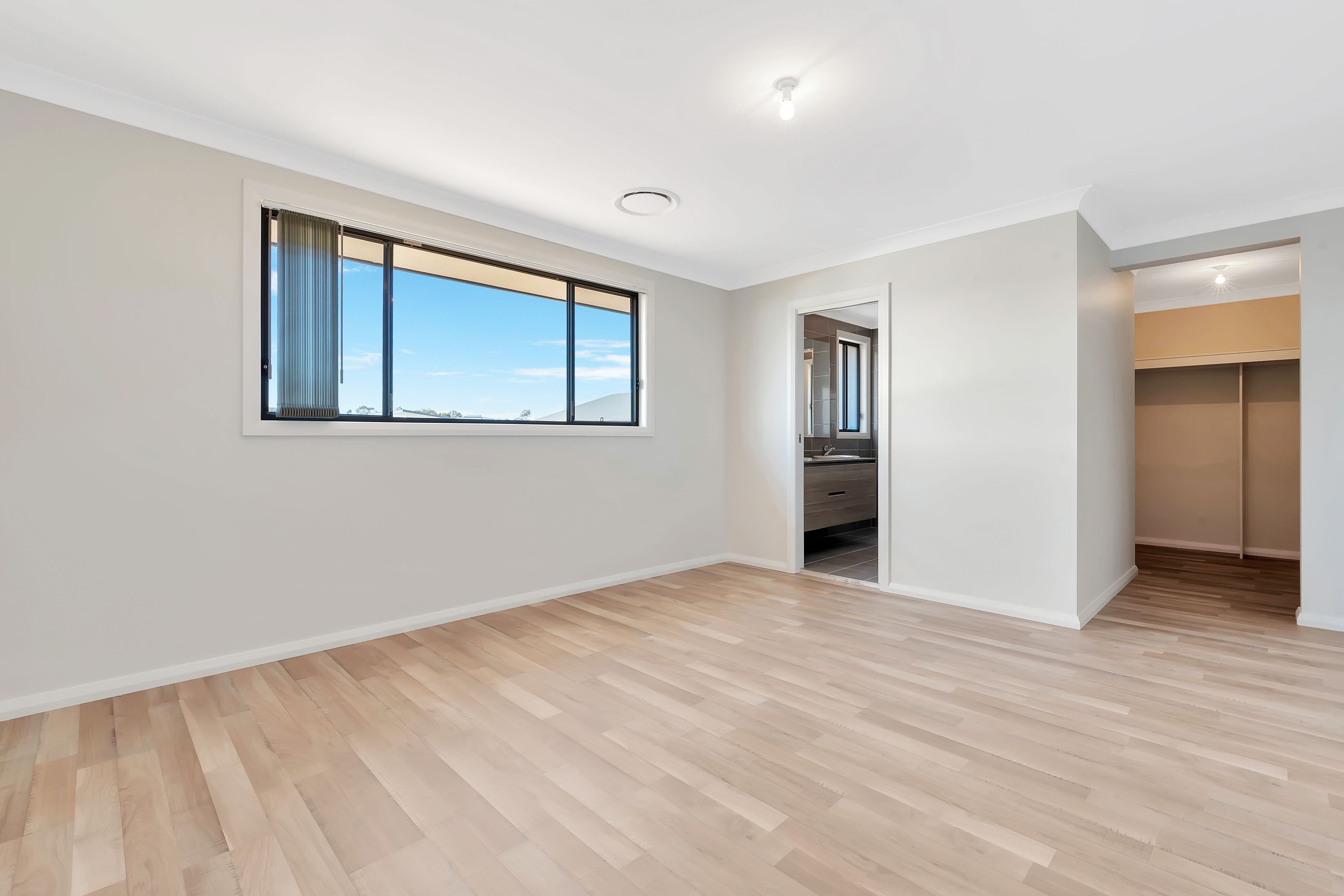 28 Bywaters Drive, Catherine Field - Thumbnail 7