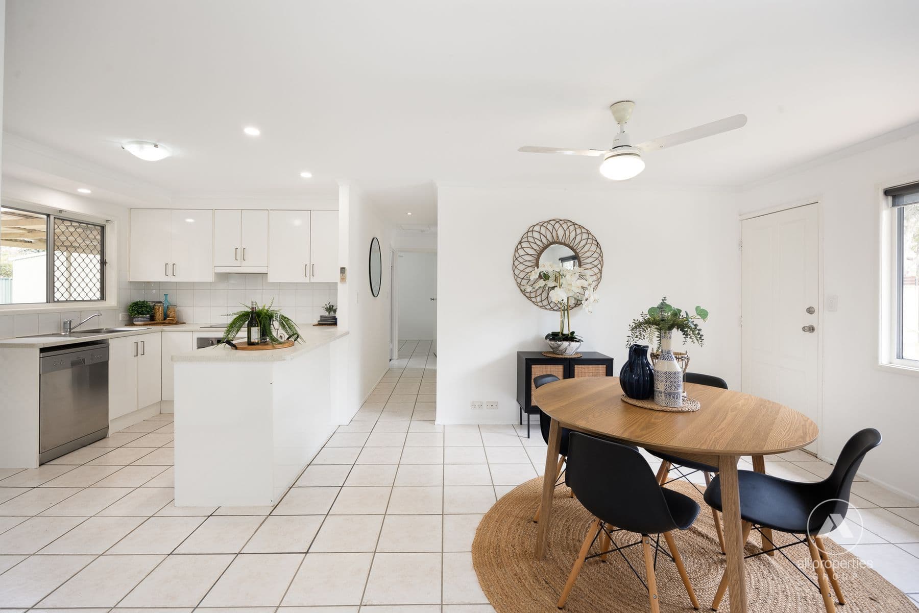 31 Holles Street, Waterford West QLD 4133, Waterford West - Thumbnail 5