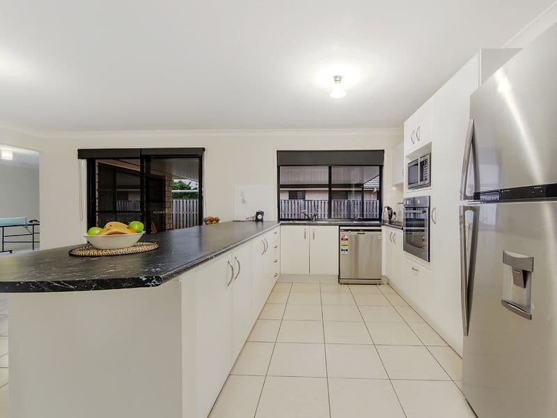 10 Kingair Road, Upper Coomera QLD 4209, Upper Coomera - Thumbnail 2