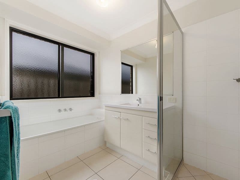 10 Kingair Road, Upper Coomera QLD 4209, Upper Coomera - Thumbnail 8