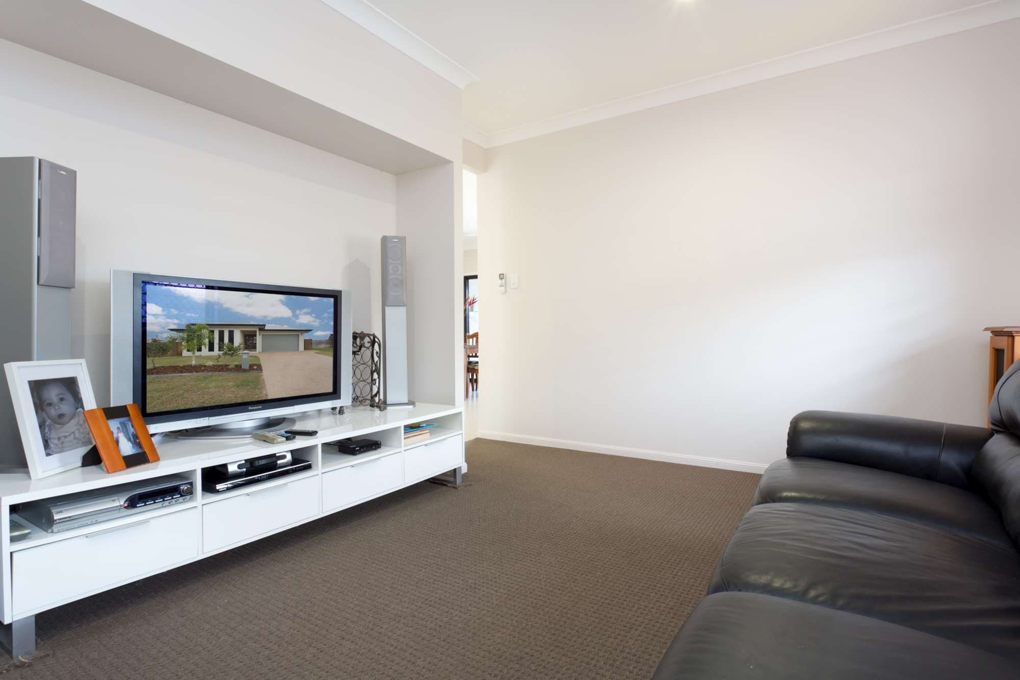 2 Lochern Way, BUSHLAND BEACH QLD 4818, Bushland Beach - Thumbnail 3