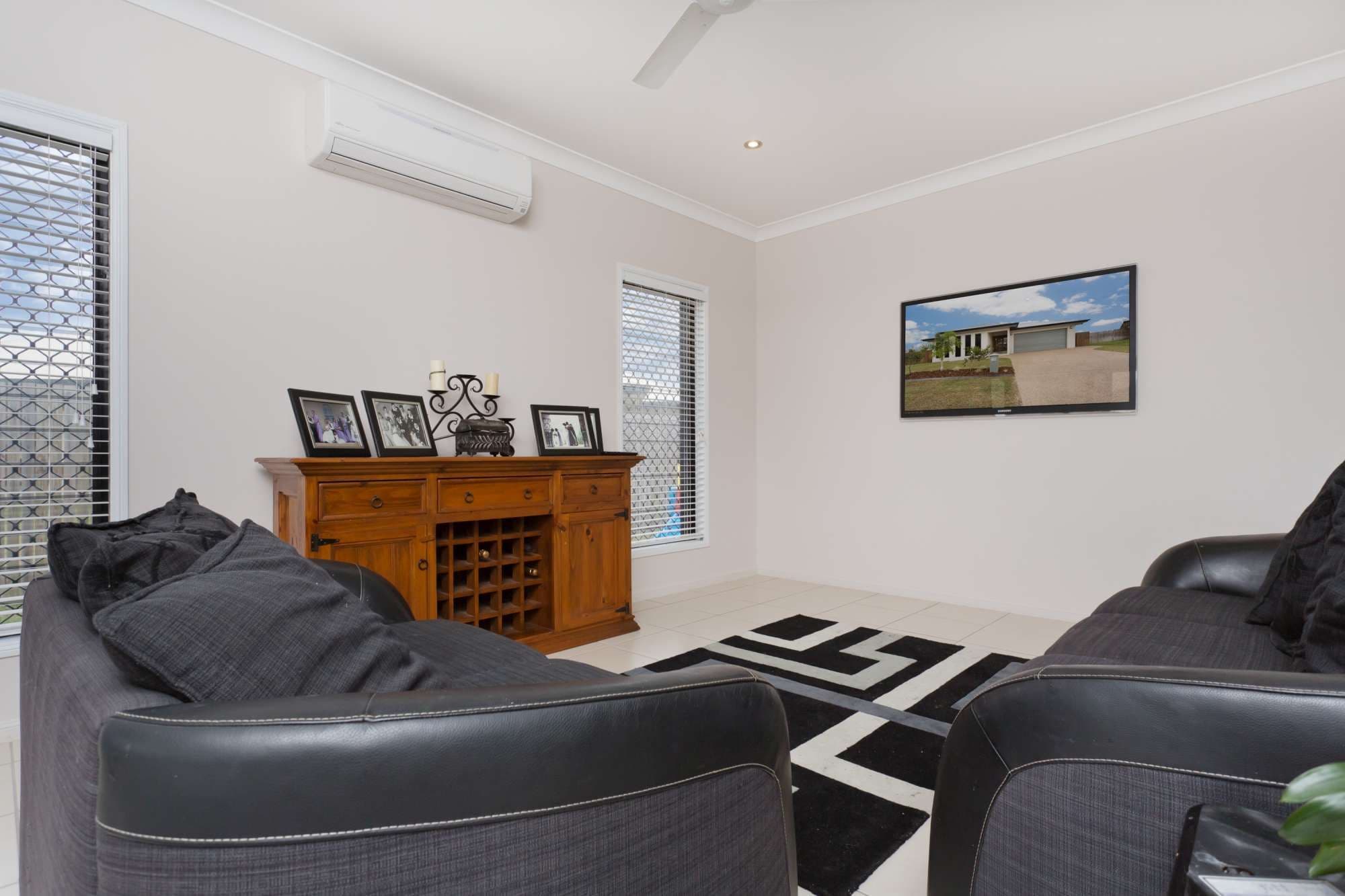 2 Lochern Way, BUSHLAND BEACH QLD 4818, Bushland Beach - Thumbnail 4