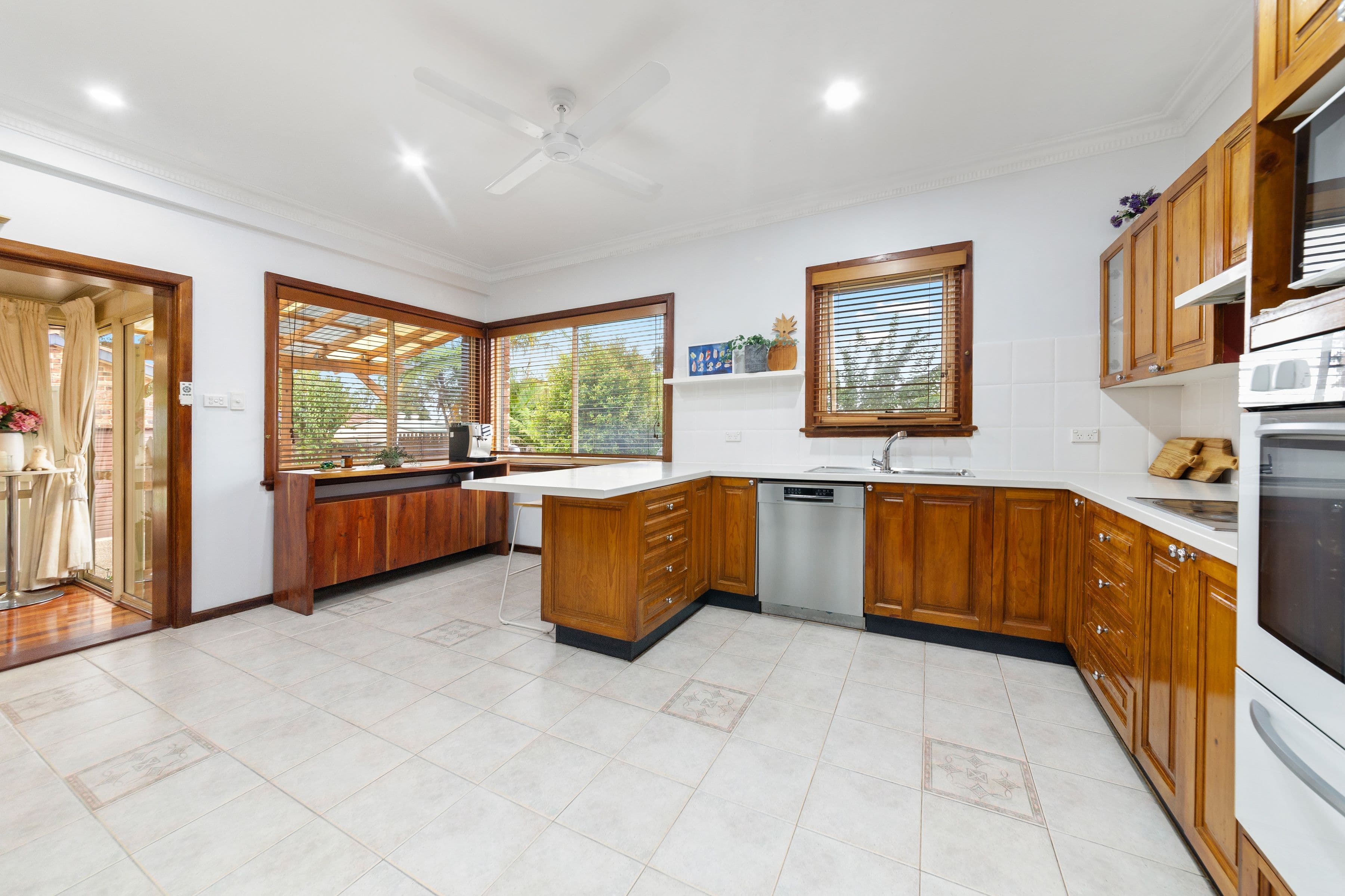 27 Church Street, Mount Kuring-Gai NSW 2080, Mount Kuring-Gai - Thumbnail 3