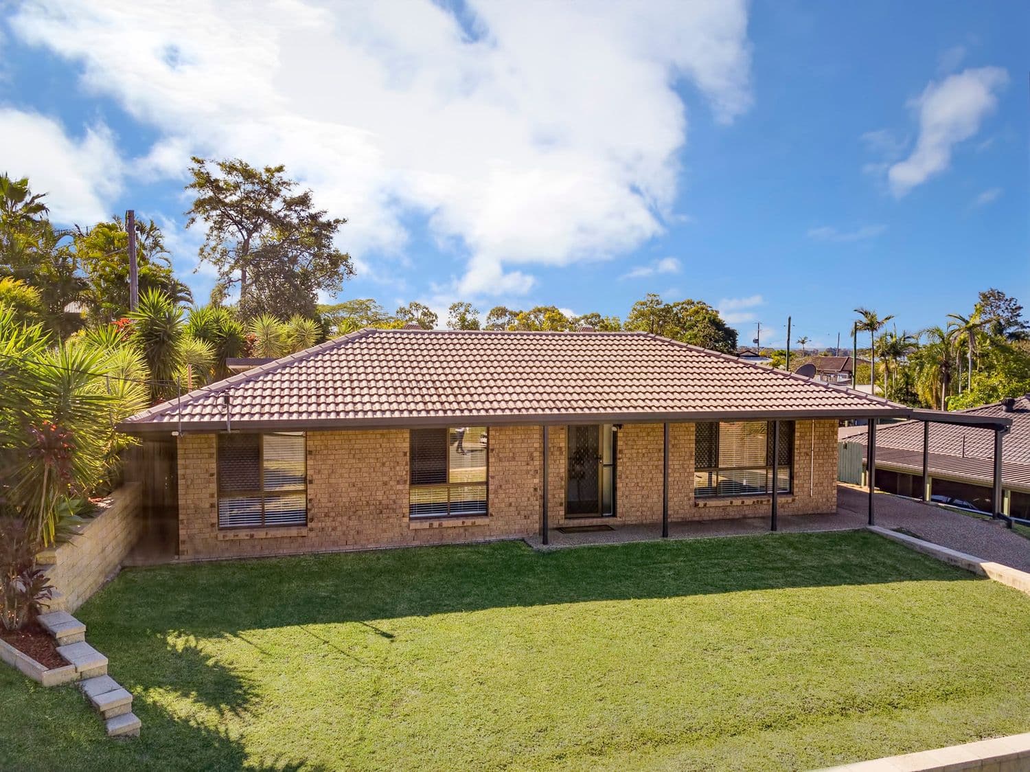 16 Shields Street, Mount Warren Park QLD 4207, Mount Warren Park - Thumbnail 3