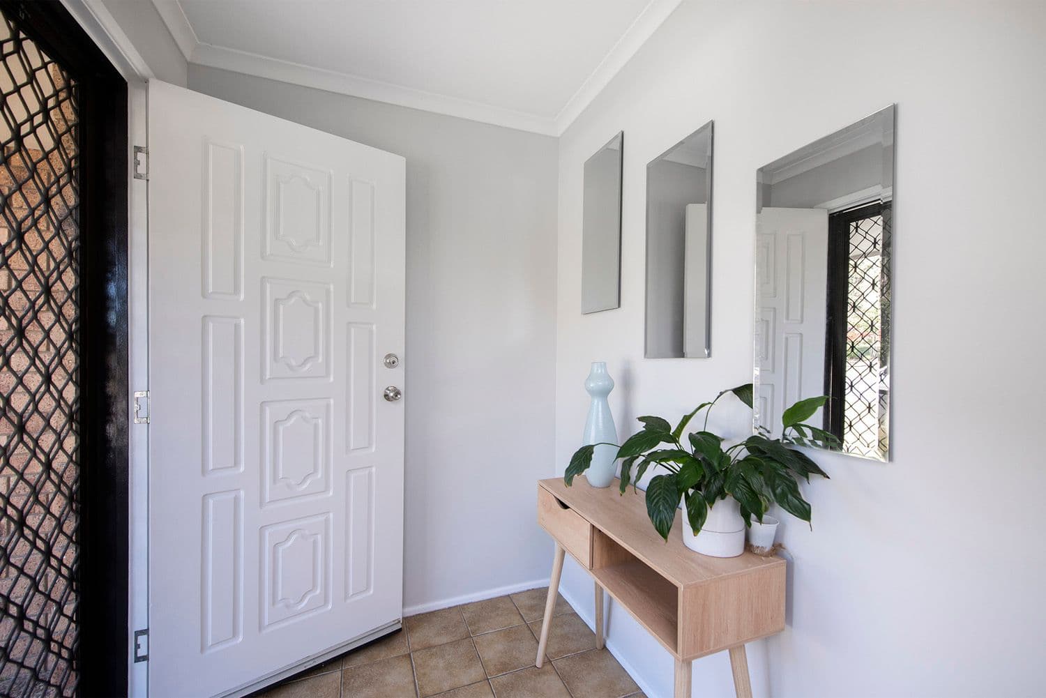 16 Shields Street, Mount Warren Park QLD 4207, Mount Warren Park - Thumbnail 4