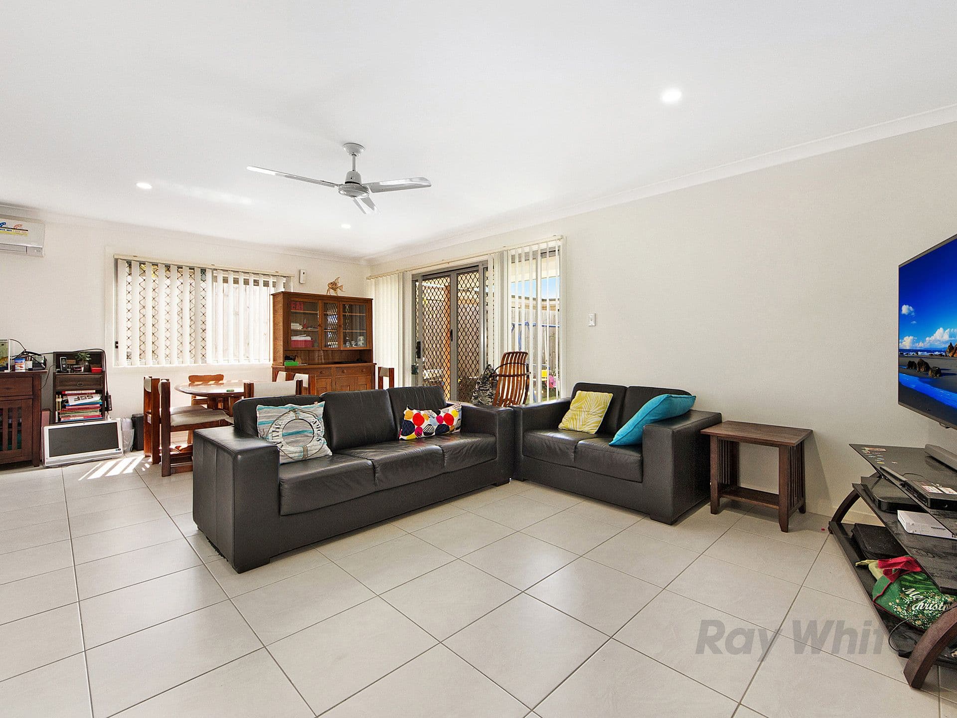 21 Wollombi Avenue, Ormeau Hills QLD 4208, Ormeau Hills - Thumbnail 4