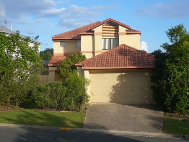 8 Noelene Lane, ARUNDEL QLD 4214, Arundel - Thumbnail 2
