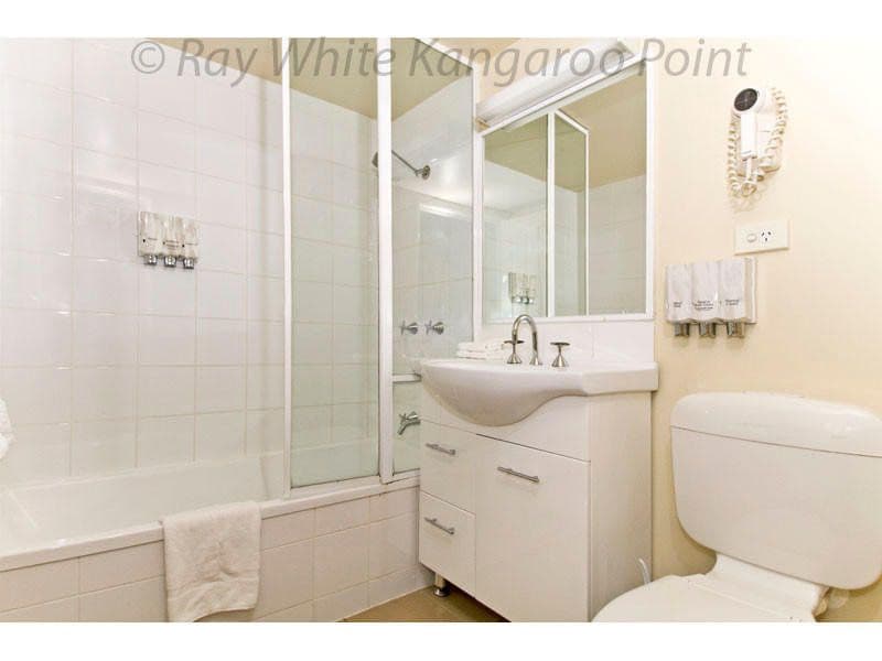 85 Deakin Street, KANGAROO POINT QLD 4169, Kangaroo Point - Thumbnail 5