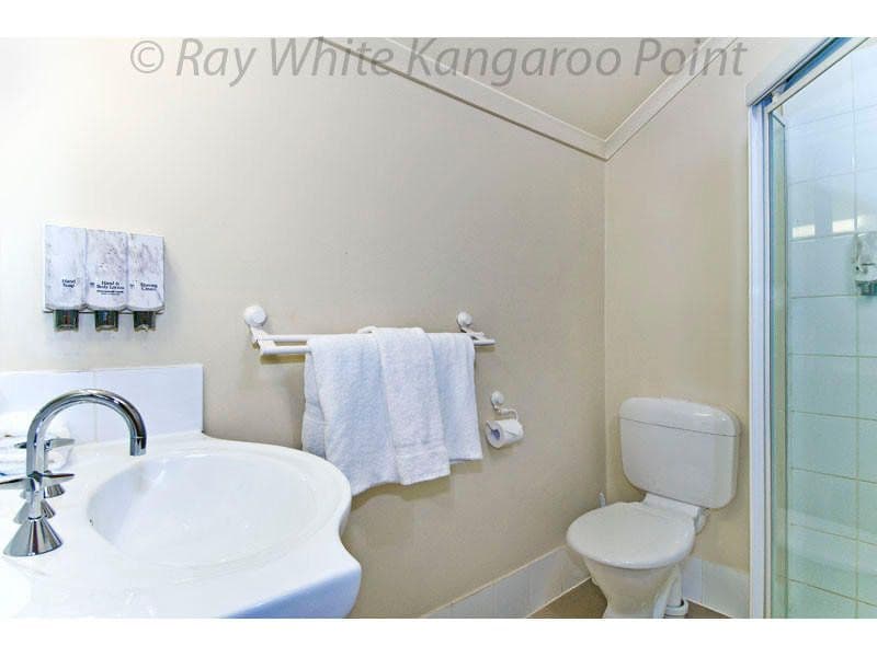 85 Deakin Street, KANGAROO POINT QLD 4169, Kangaroo Point - Thumbnail 7
