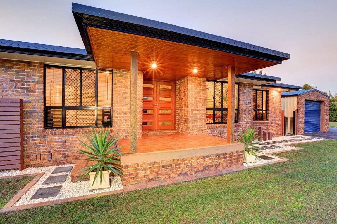 27 Clydesdale Avenue, BRANYAN QLD 4670, Branyan - Thumbnail 2