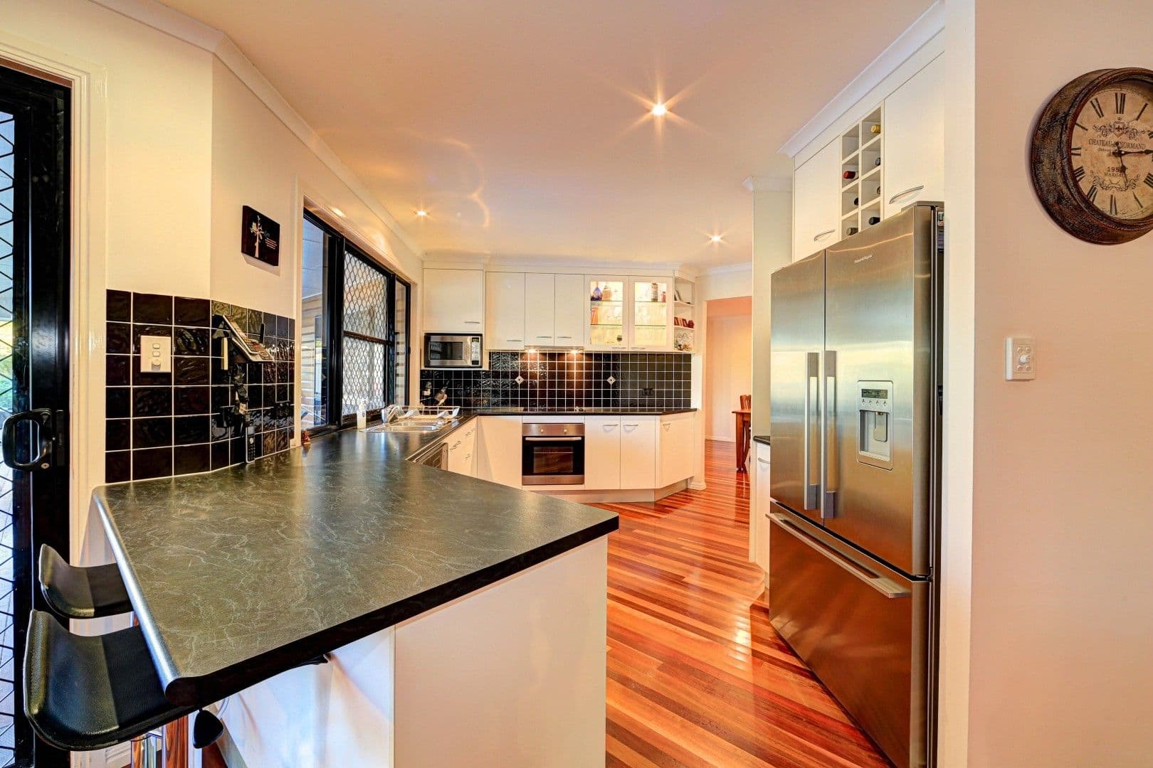 27 Clydesdale Avenue, BRANYAN QLD 4670, Branyan - Thumbnail 6