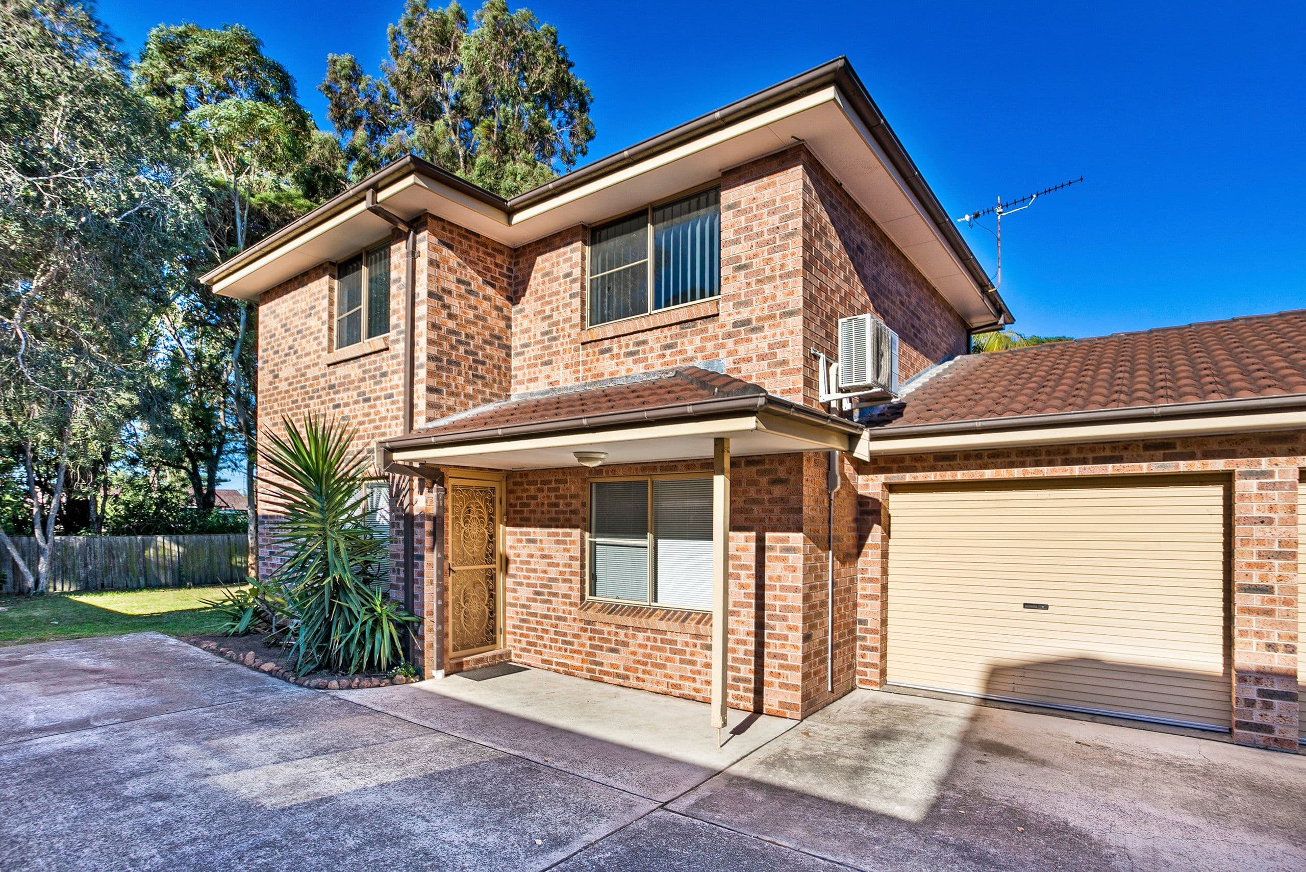 38 Bateman Avenue, Albion Park Rail NSW 2527, Albion Park Rail - Image 1