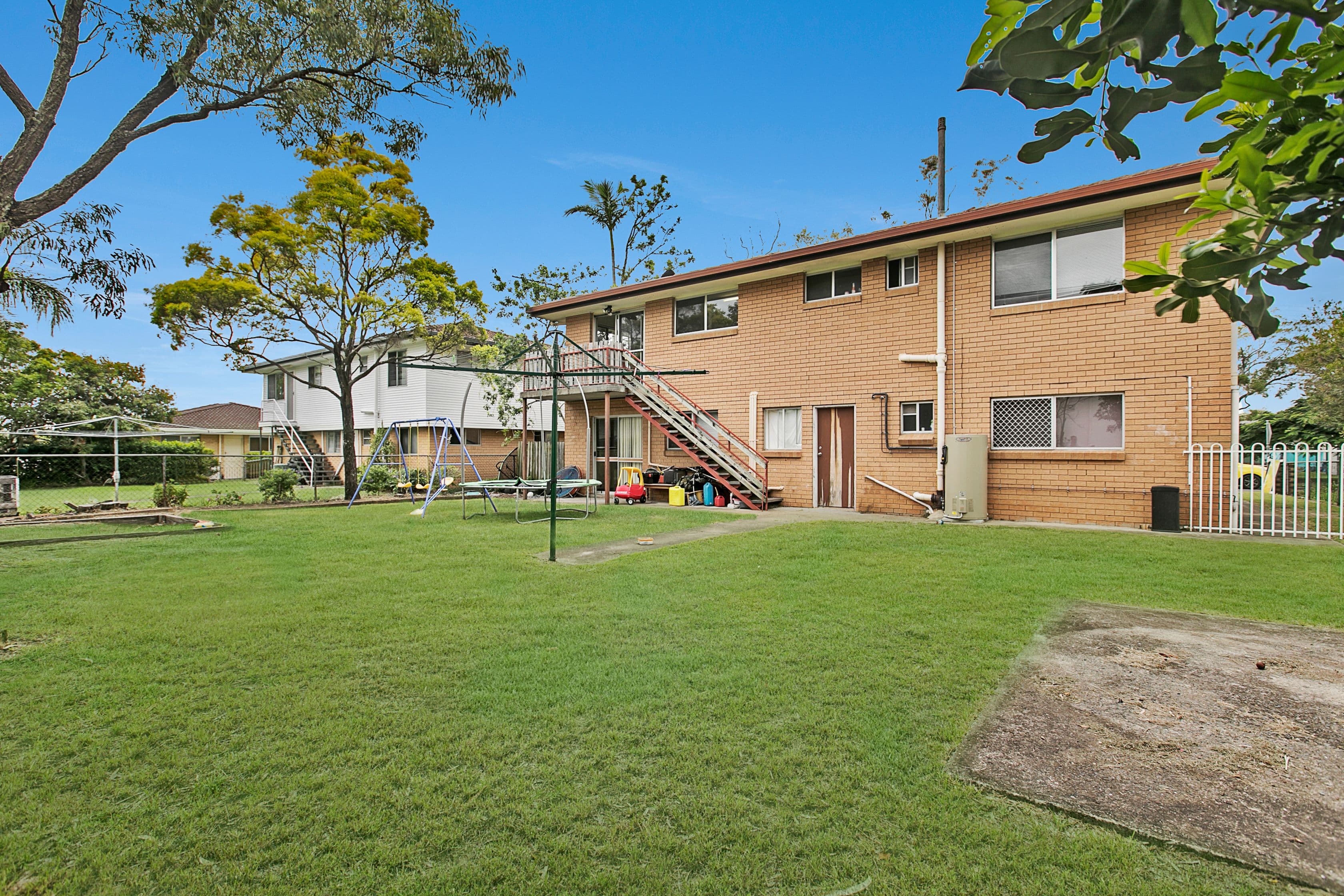 23 Loraine Street, Capalaba QLD 4157, Capalaba - Thumbnail 2