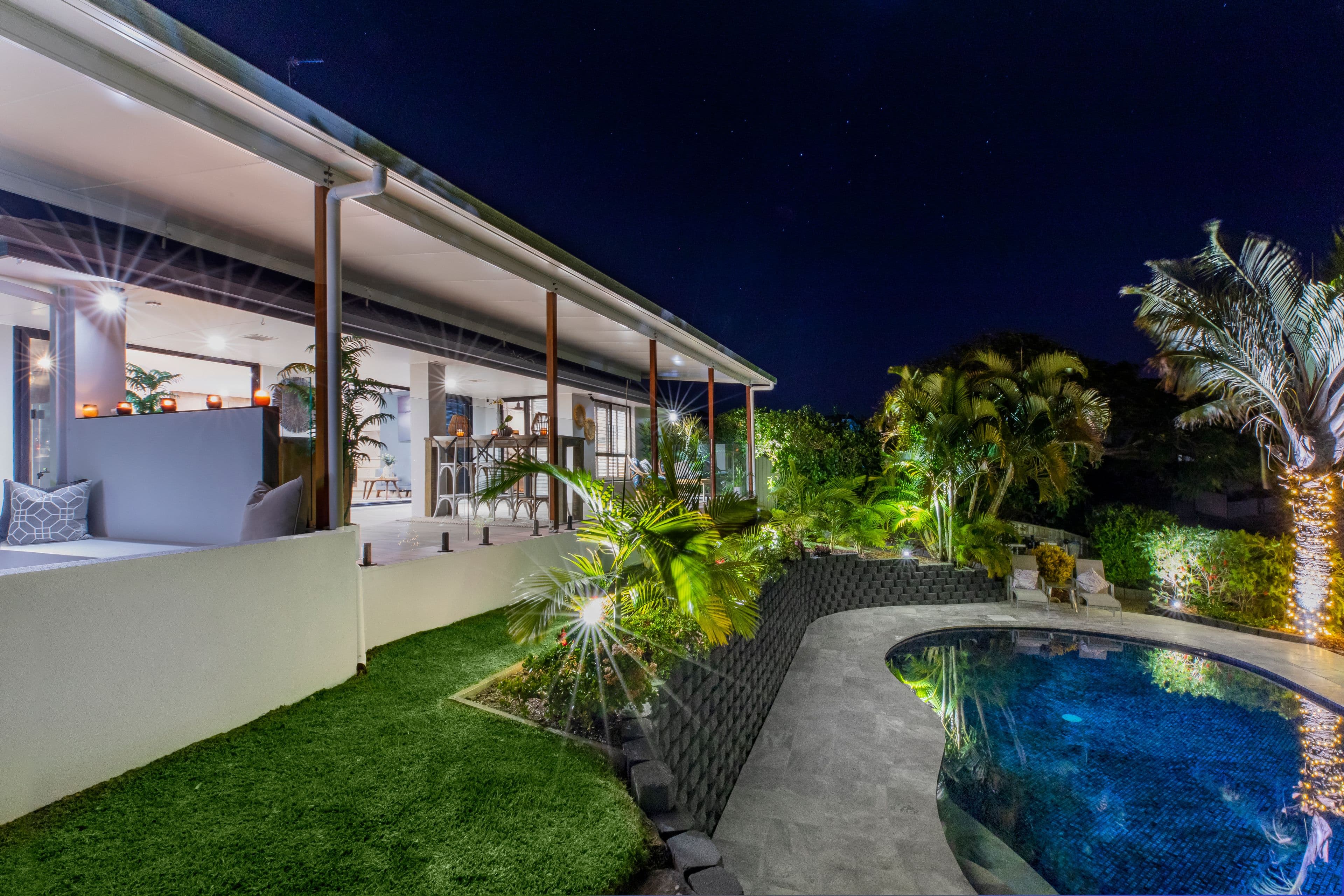 16 Kincardine Drive, Benowa Waters QLD 4217, Benowa - Thumbnail 7