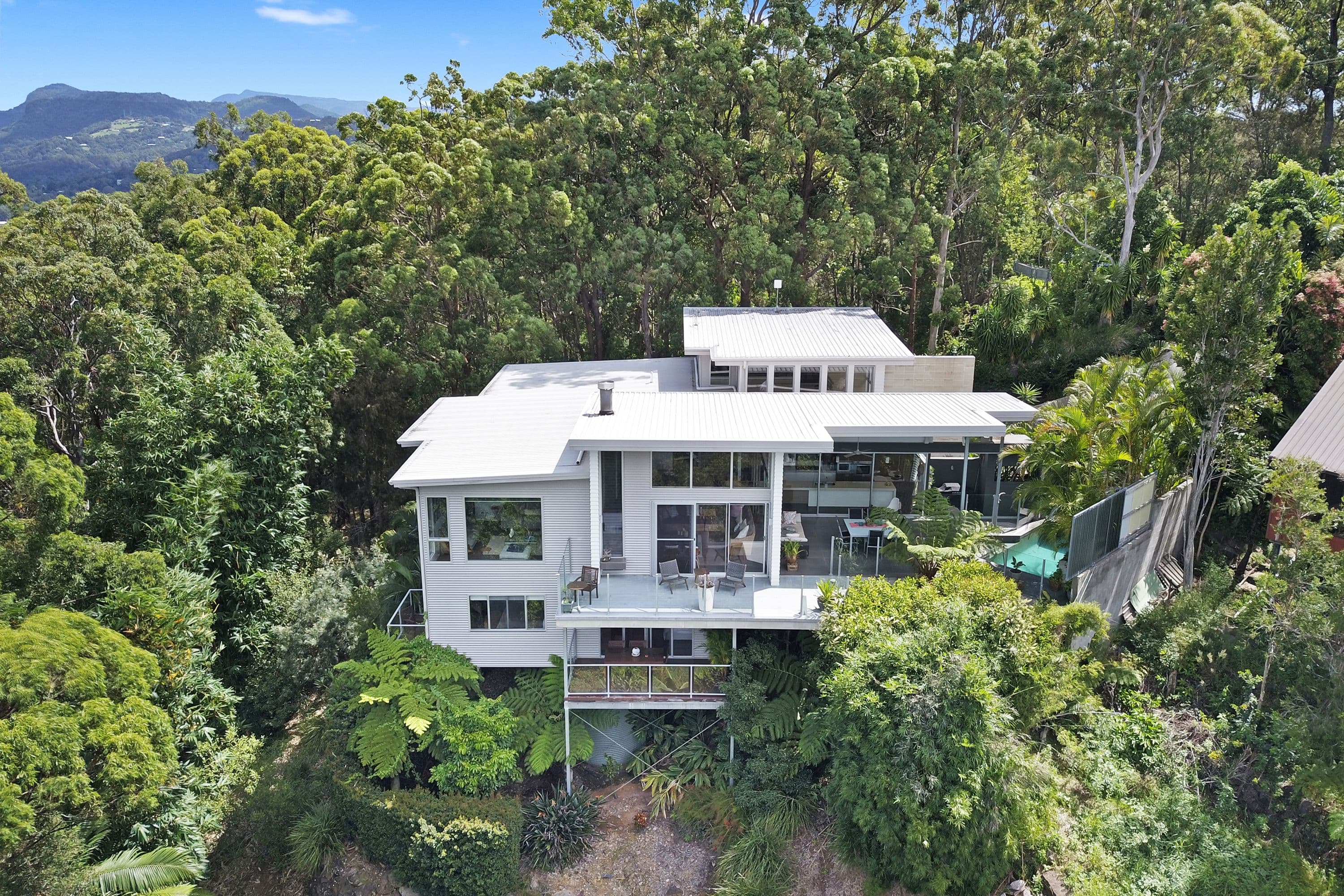 274 Simpsons Road, Currumbin Waters QLD 4223, Currumbin Waters - Image 1