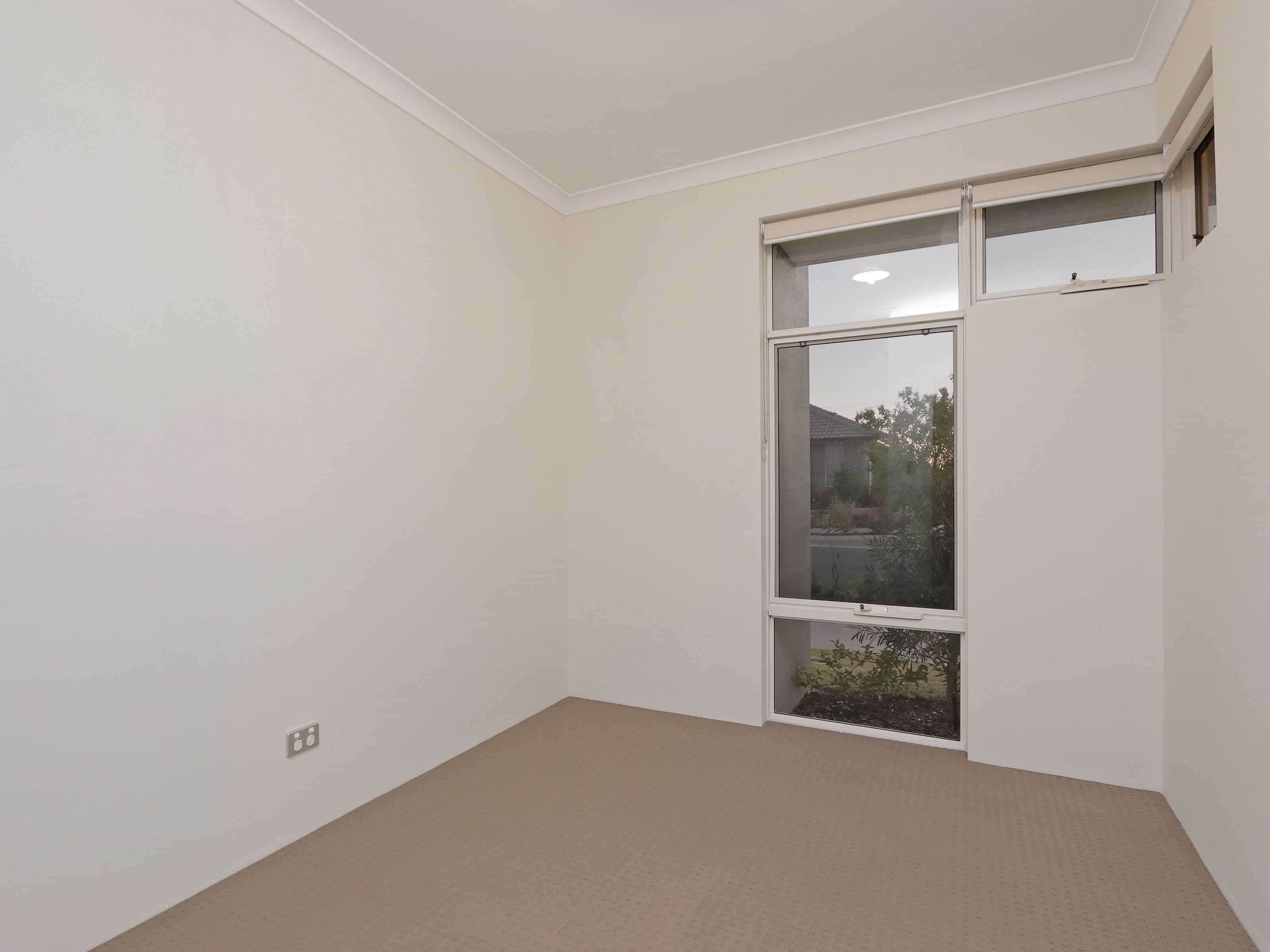 73 Sunstone Boulevard, TREEBY WA 6164, Treeby - Thumbnail 6