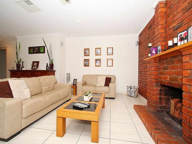 60 Lady Penrhyn Avenue, MILL PARK VIC 3082, Mill Park - Thumbnail 6