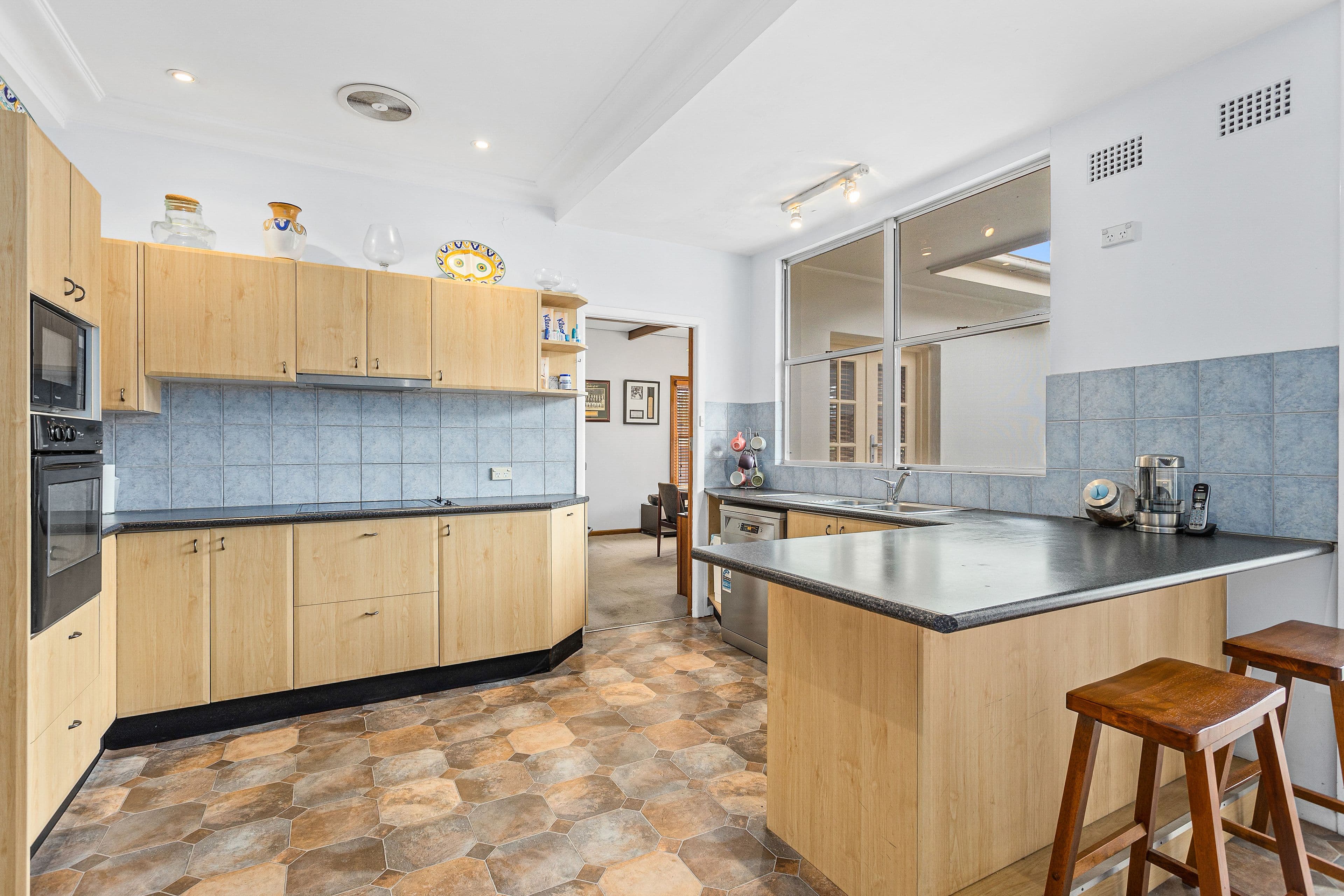 22a Park Street, Peakhurst NSW 2210, Peakhurst - Thumbnail 6