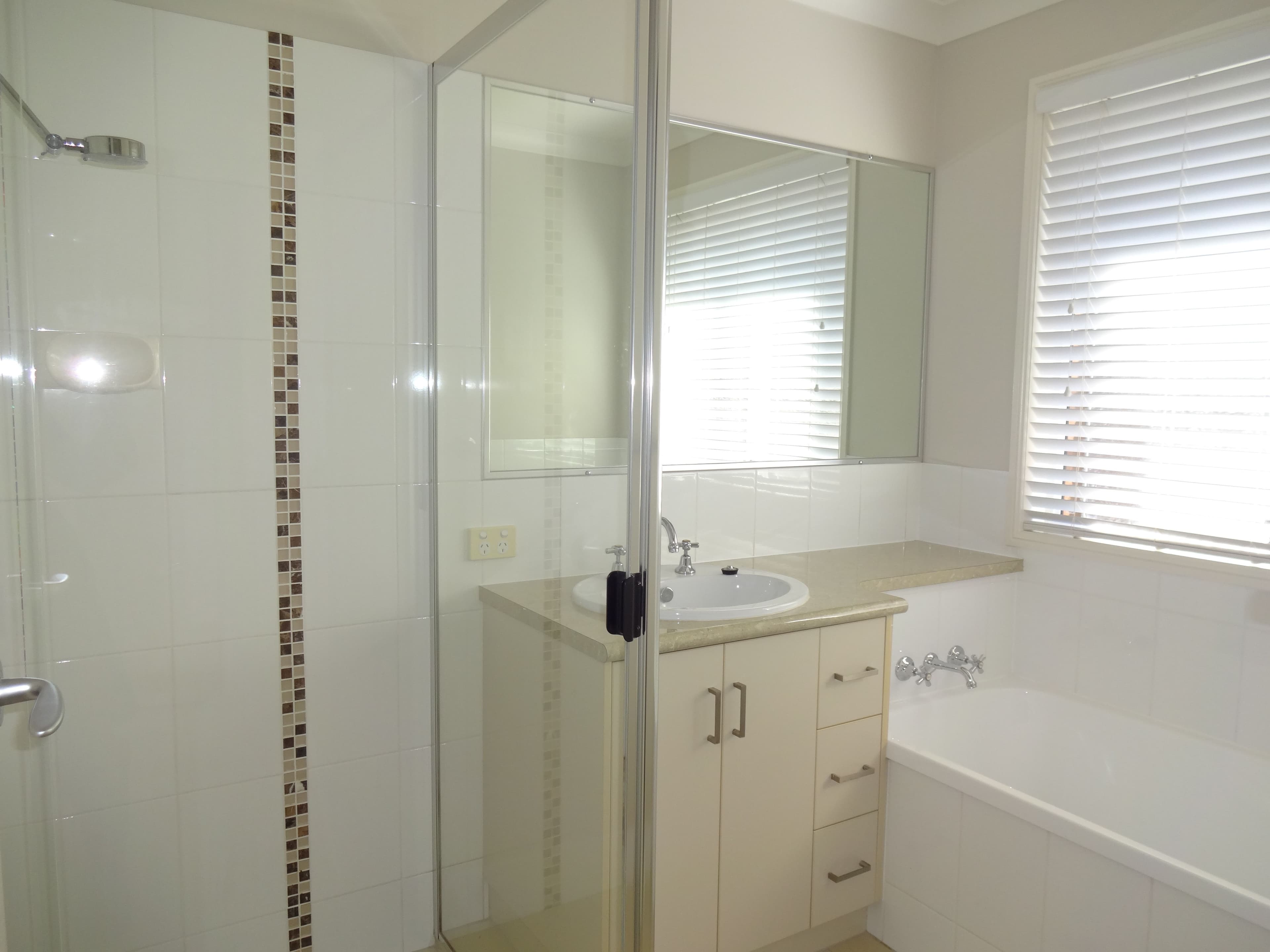12 High Court Drive, Wilsonton Heights QLD 4350, Wilsonton Heights - Thumbnail 5