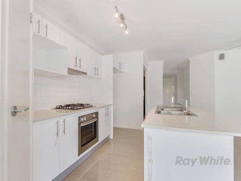 9 Vista Parade, Ormeau QLD 4208, Ormeau - Thumbnail 3