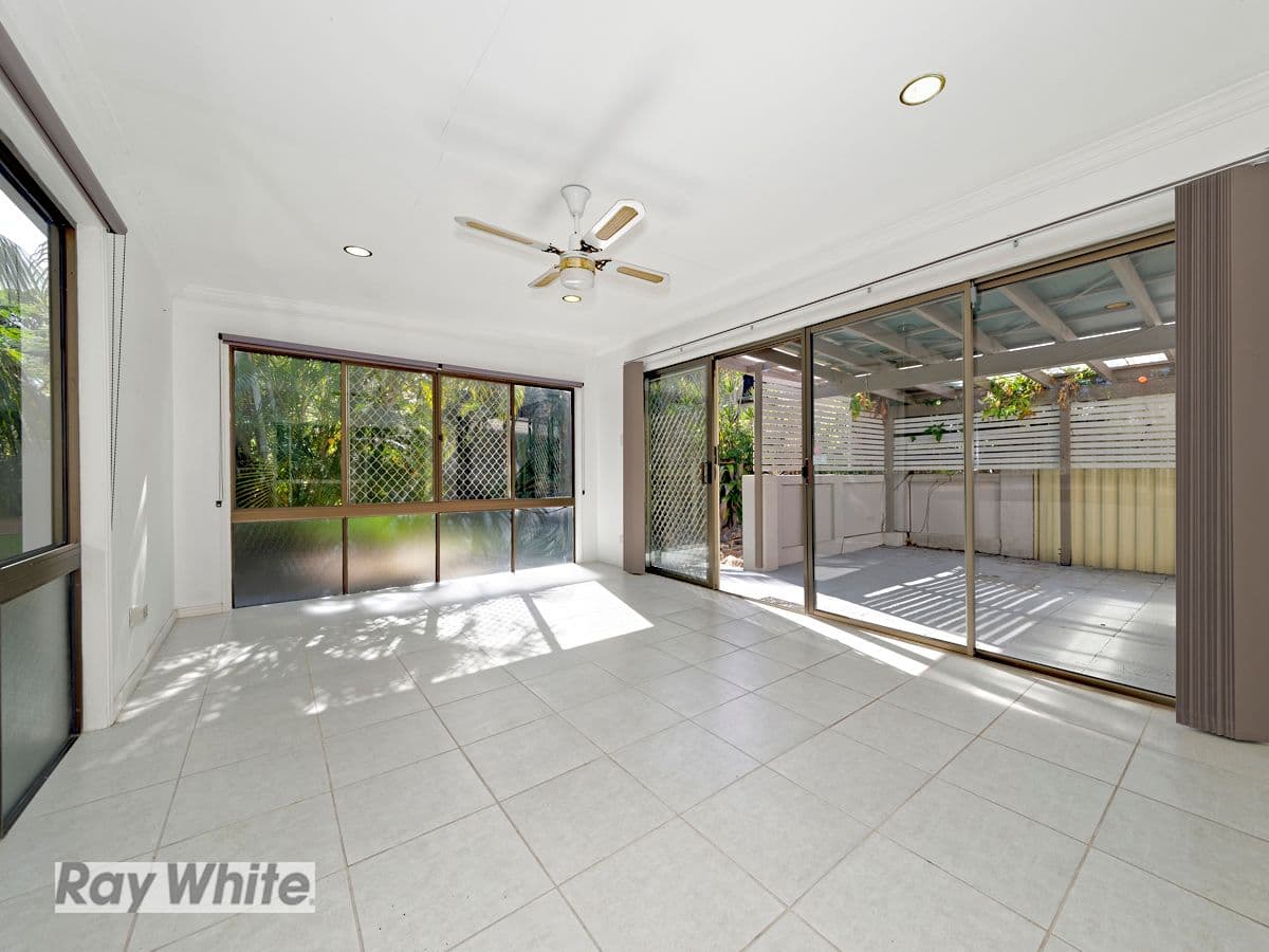 8a Bell Street, Woody Point QLD 4019, Woody Point - Thumbnail 3