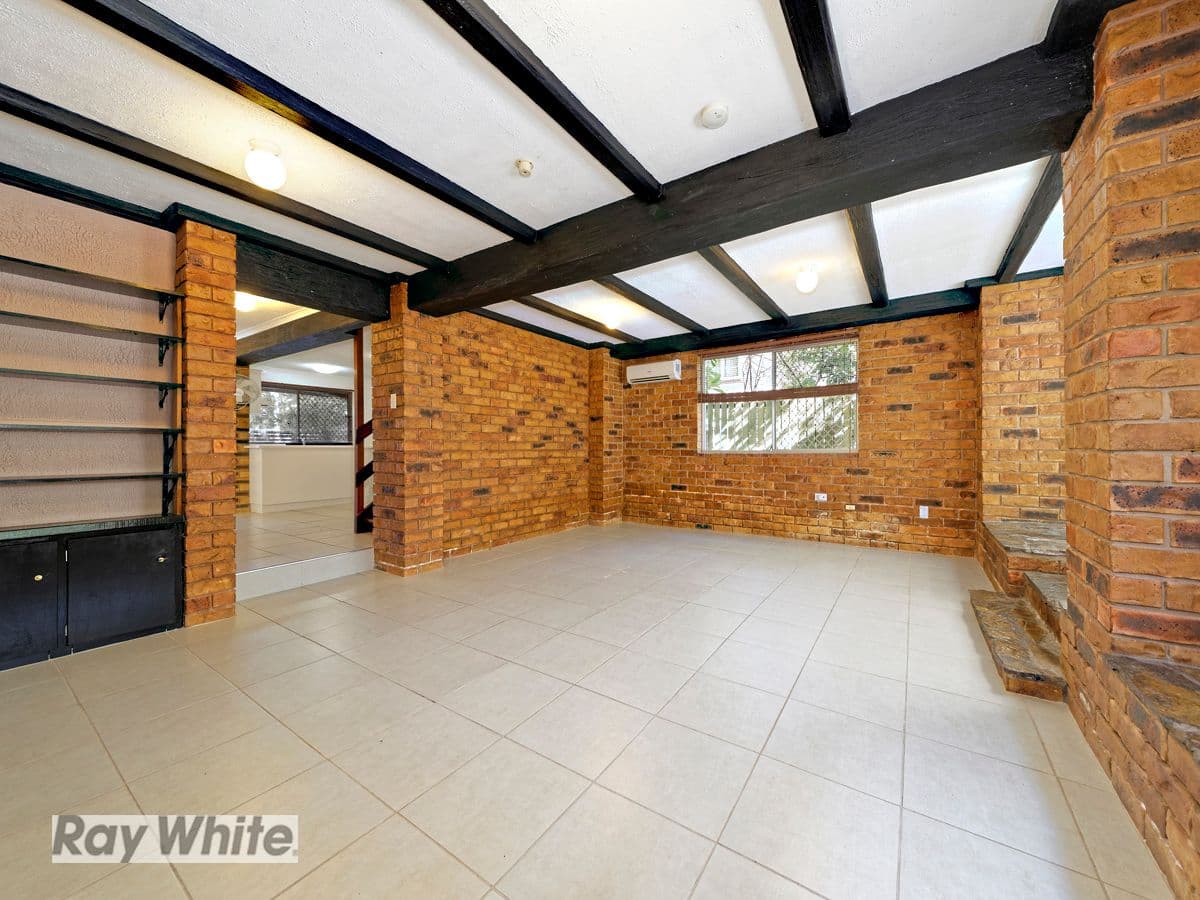 8a Bell Street, Woody Point QLD 4019, Woody Point - Thumbnail 4