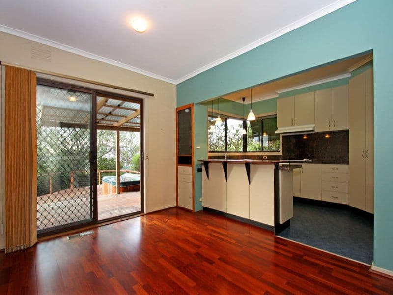 8 Dahlia Street, DROMANA VIC 3936, Dromana - Thumbnail 4