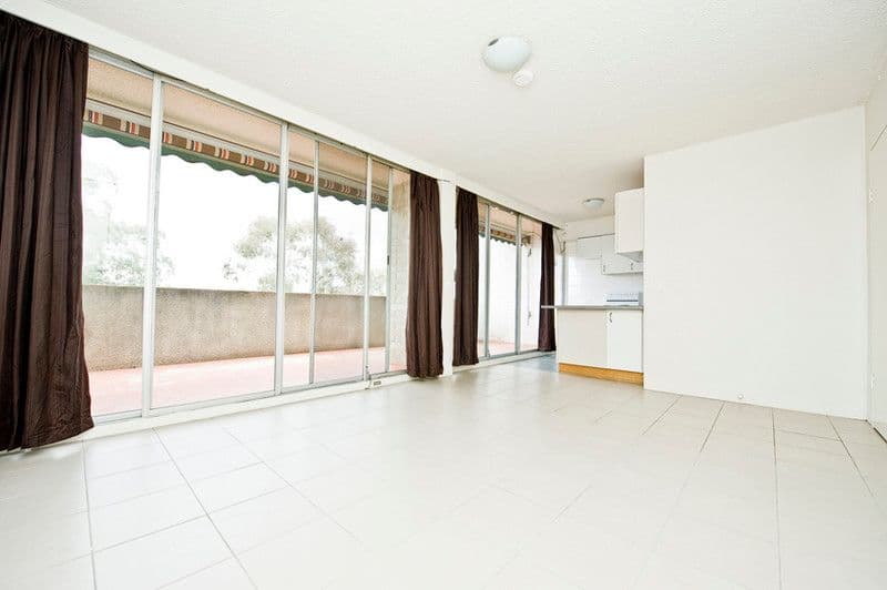 4 Wilkins Street, MAWSON ACT 2607, Mawson - Image 1