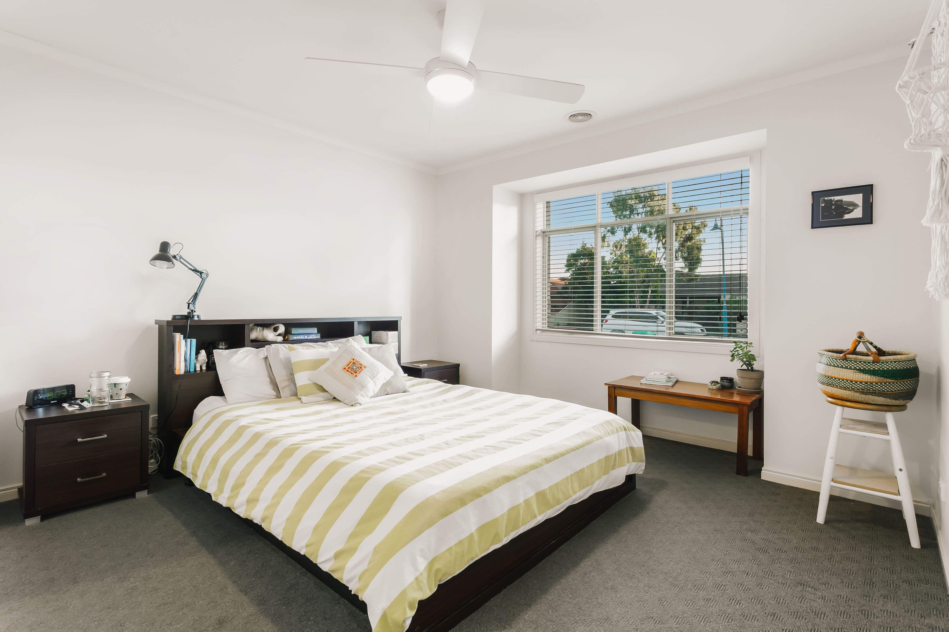 17 Jacaranda Way, Pakenham VIC 3810, Pakenham - Thumbnail 2