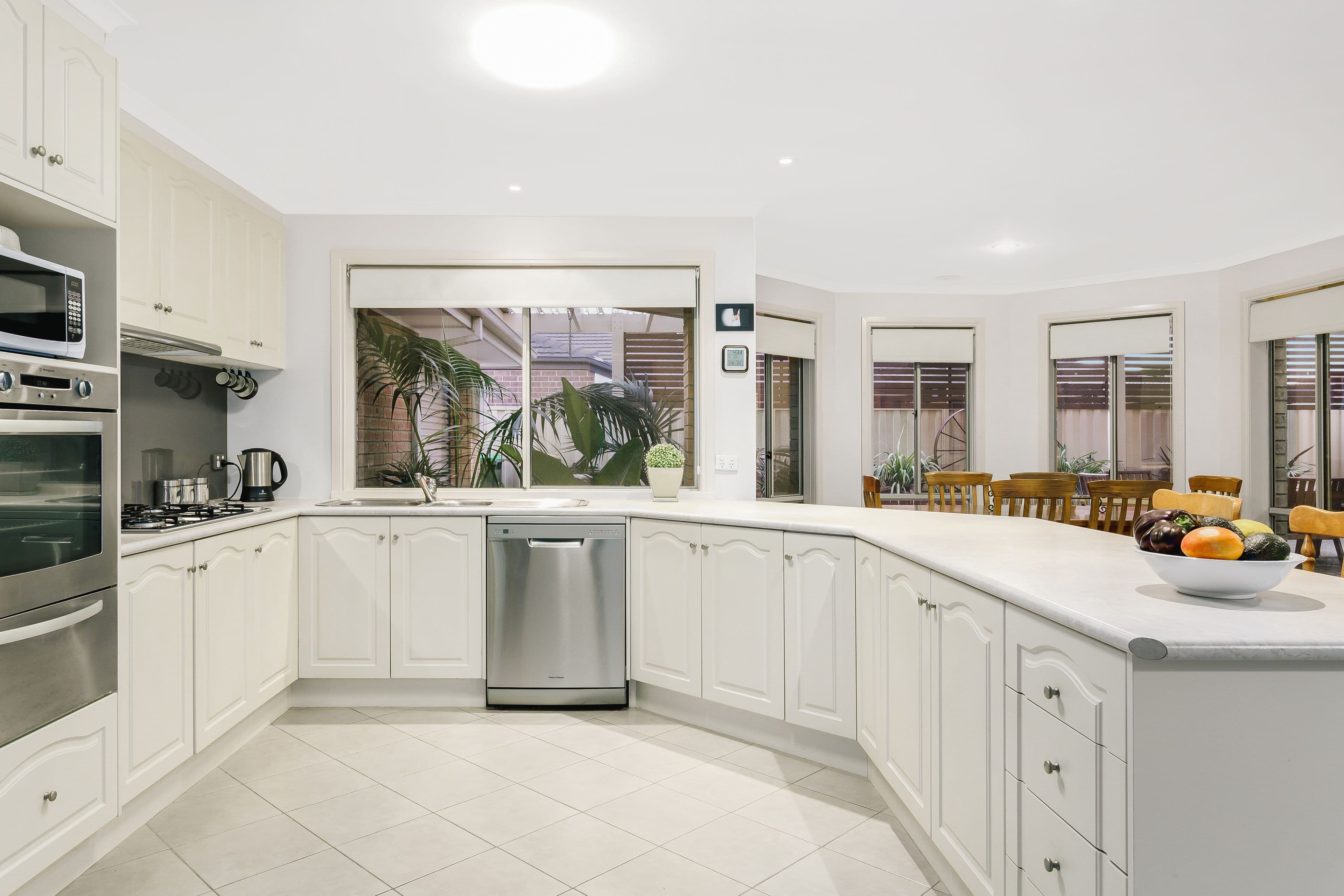 17 Jacaranda Way, Pakenham VIC 3810, Pakenham - Thumbnail 5