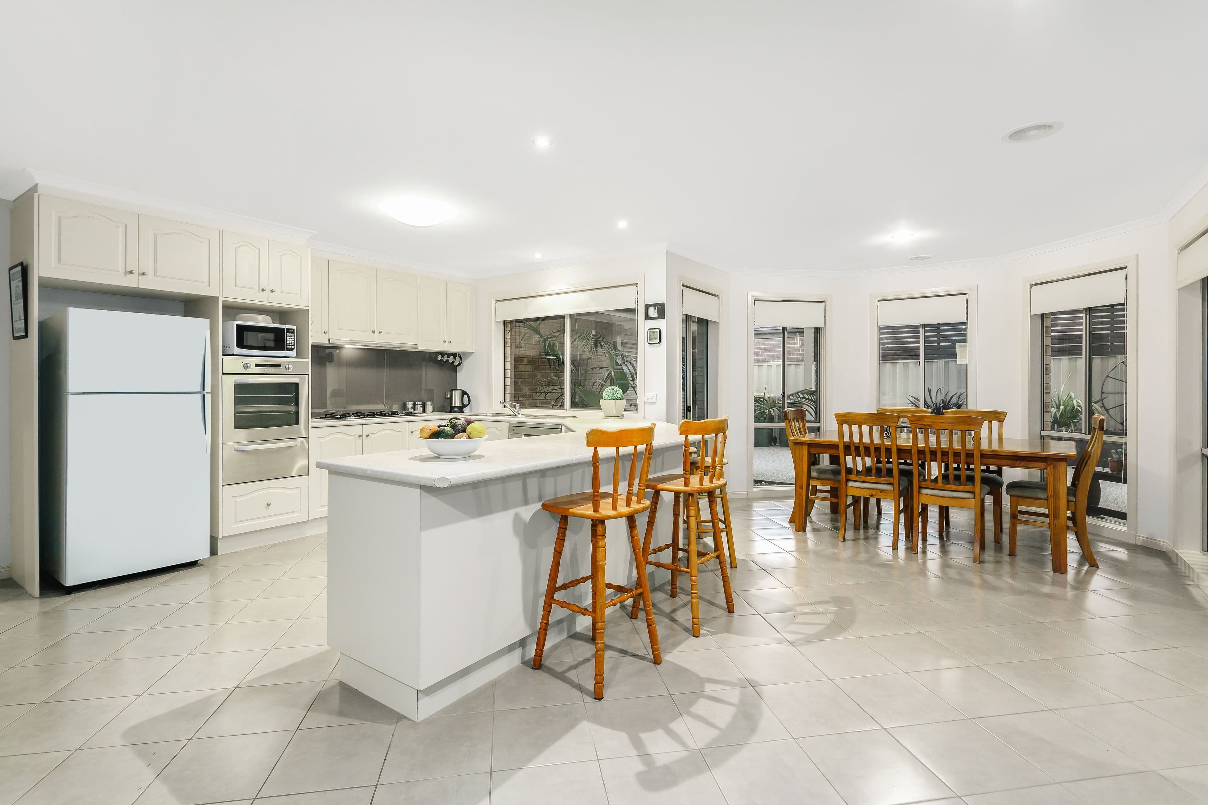 17 Jacaranda Way, Pakenham VIC 3810, Pakenham - Thumbnail 6