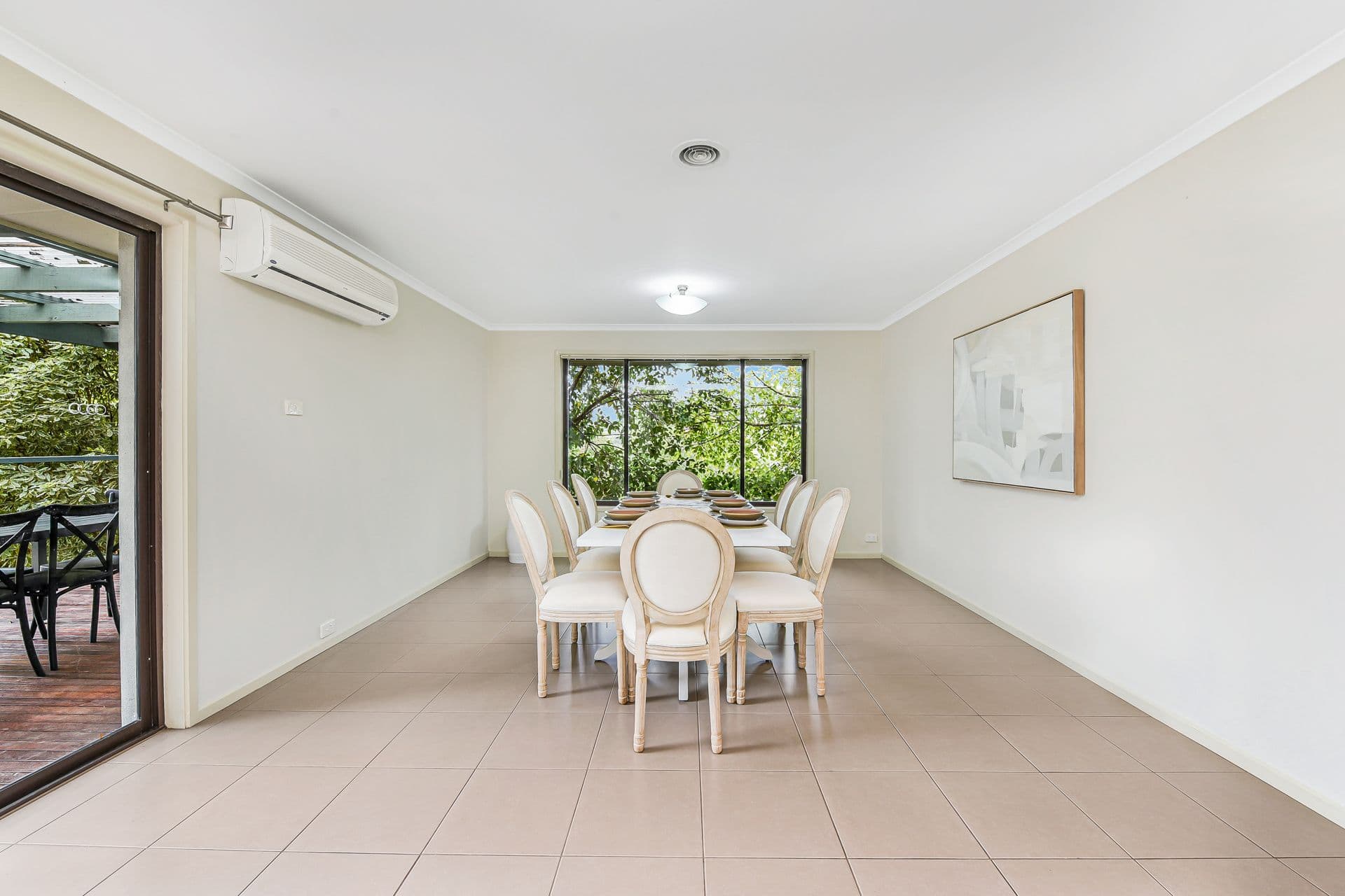 8 Rheanva Street, Berwick VIC 3806, Berwick - Thumbnail 4