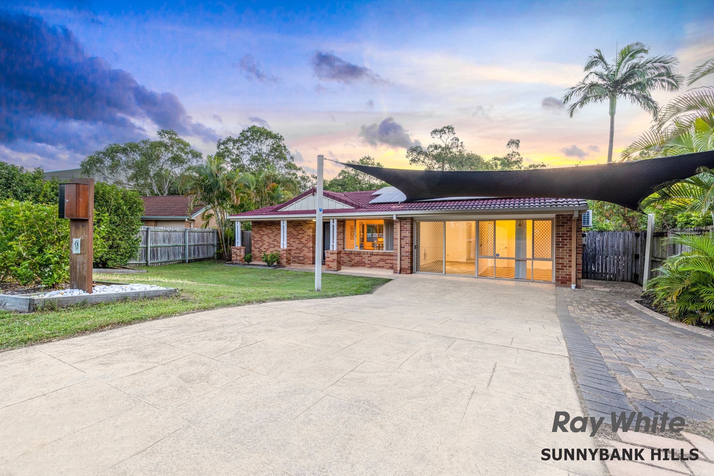 9 Avondale Crescent, Parkinson QLD 4115, Parkinson - Image 1