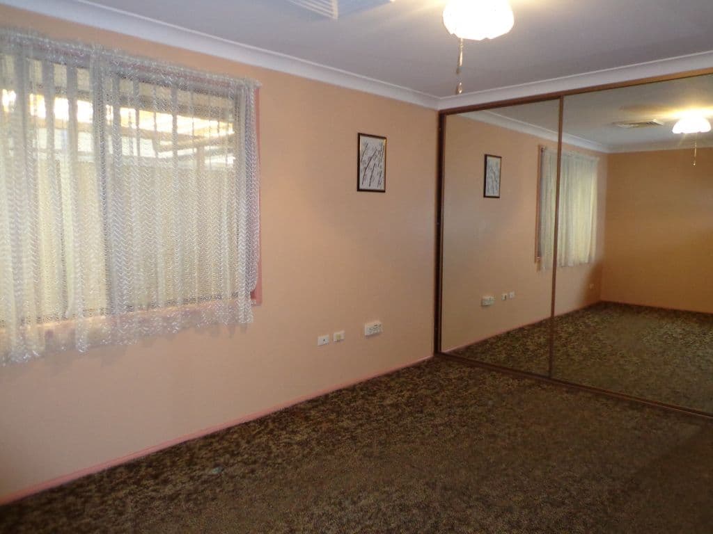 19 Ayrshire Street, BOSSLEY PARK NSW 2176, Bossley Park - Thumbnail 8