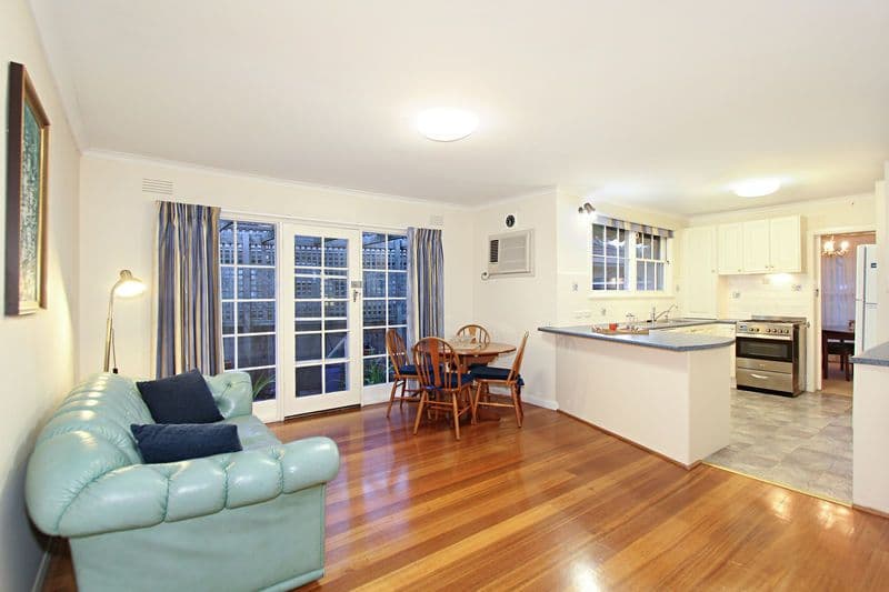 14 Janfourd Court, Mount Waverley VIC 3149, Mount Waverley - Thumbnail 2